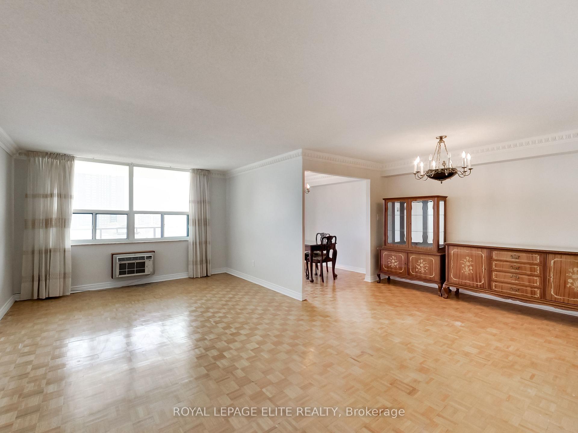 Photo 10 of Unit 702, 511 The West Mall Road, Etobicoke, Etobicoke West Mall — HOMEH