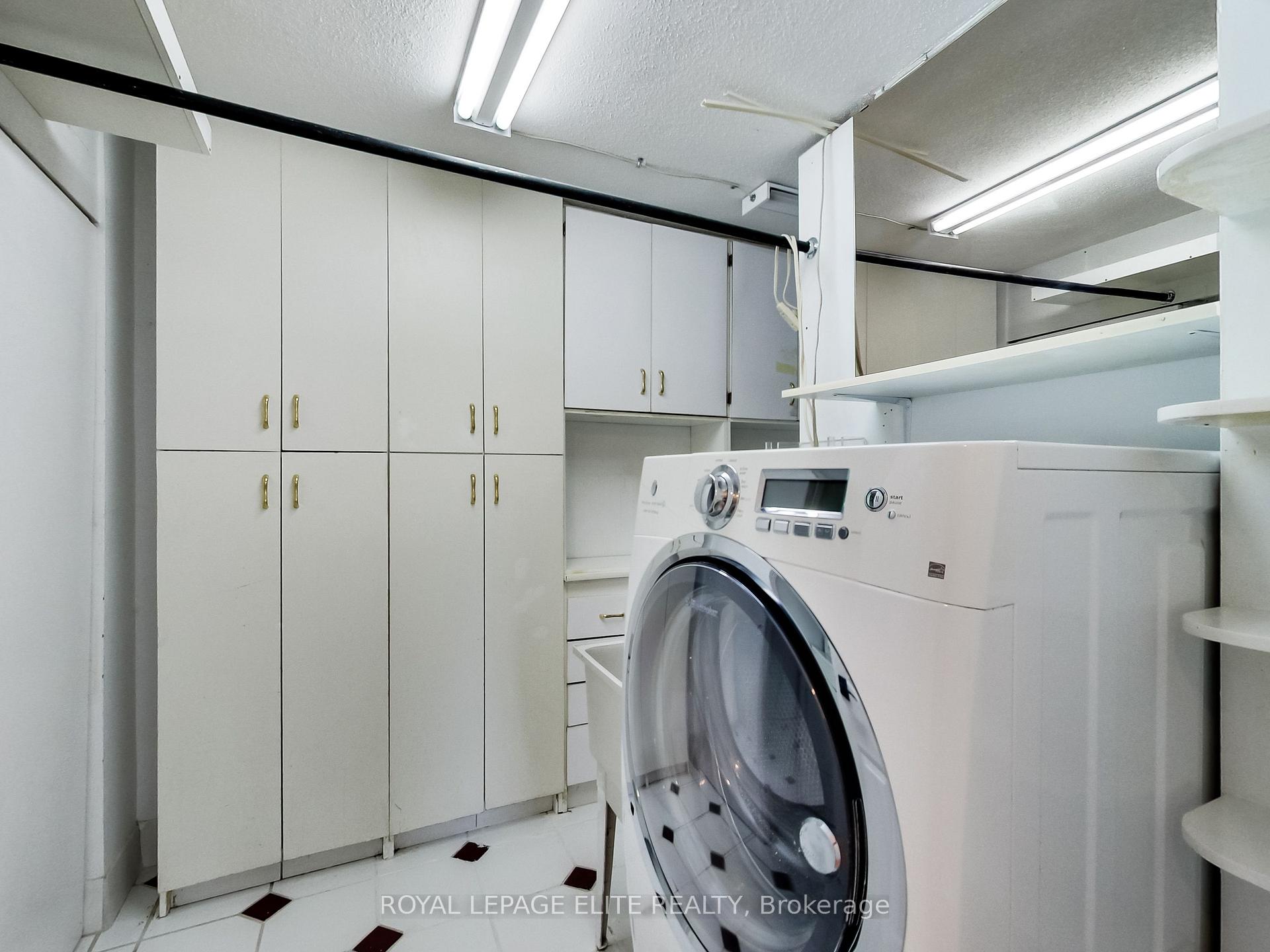 Photo 29 of Unit 702, 511 The West Mall Road, Etobicoke, Etobicoke West Mall — HOMEH