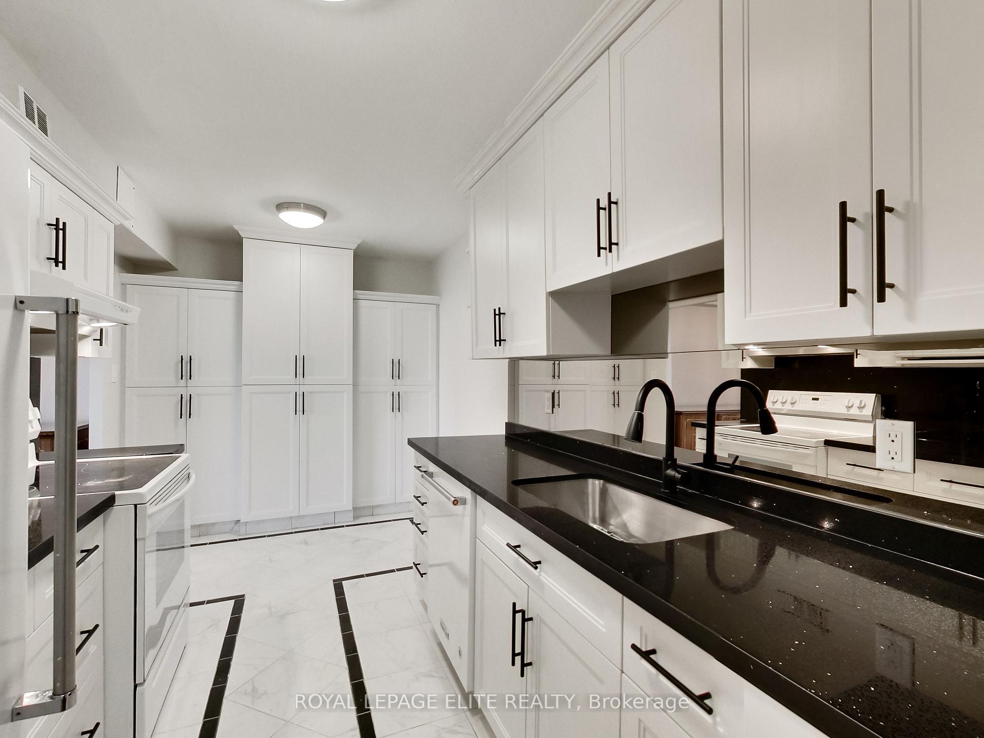 Photo 38 of Unit 702, 511 The West Mall Road, Etobicoke, Etobicoke West Mall — HOMEH