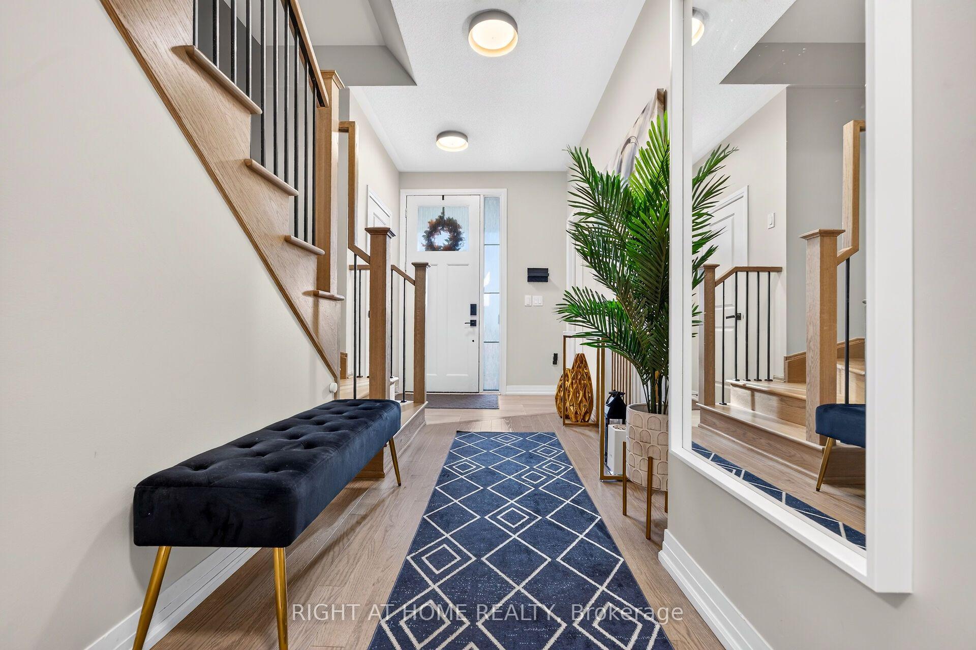 Photo 3 of 26 Freedom Crescent, Hamilton, Mount Hope — HOMEH