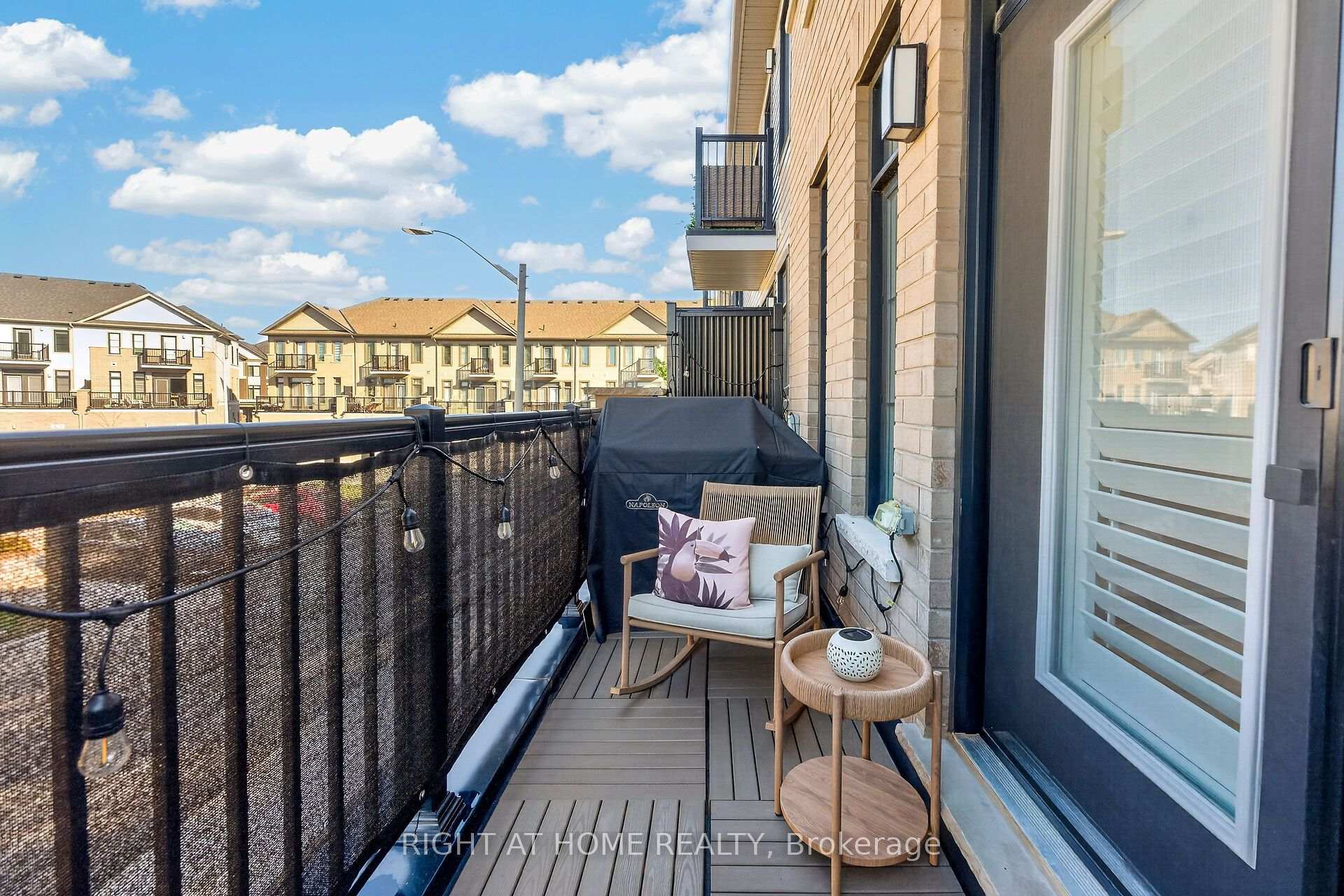 Photo 12 of 26 Freedom Crescent, Hamilton, Mount Hope — HOMEH