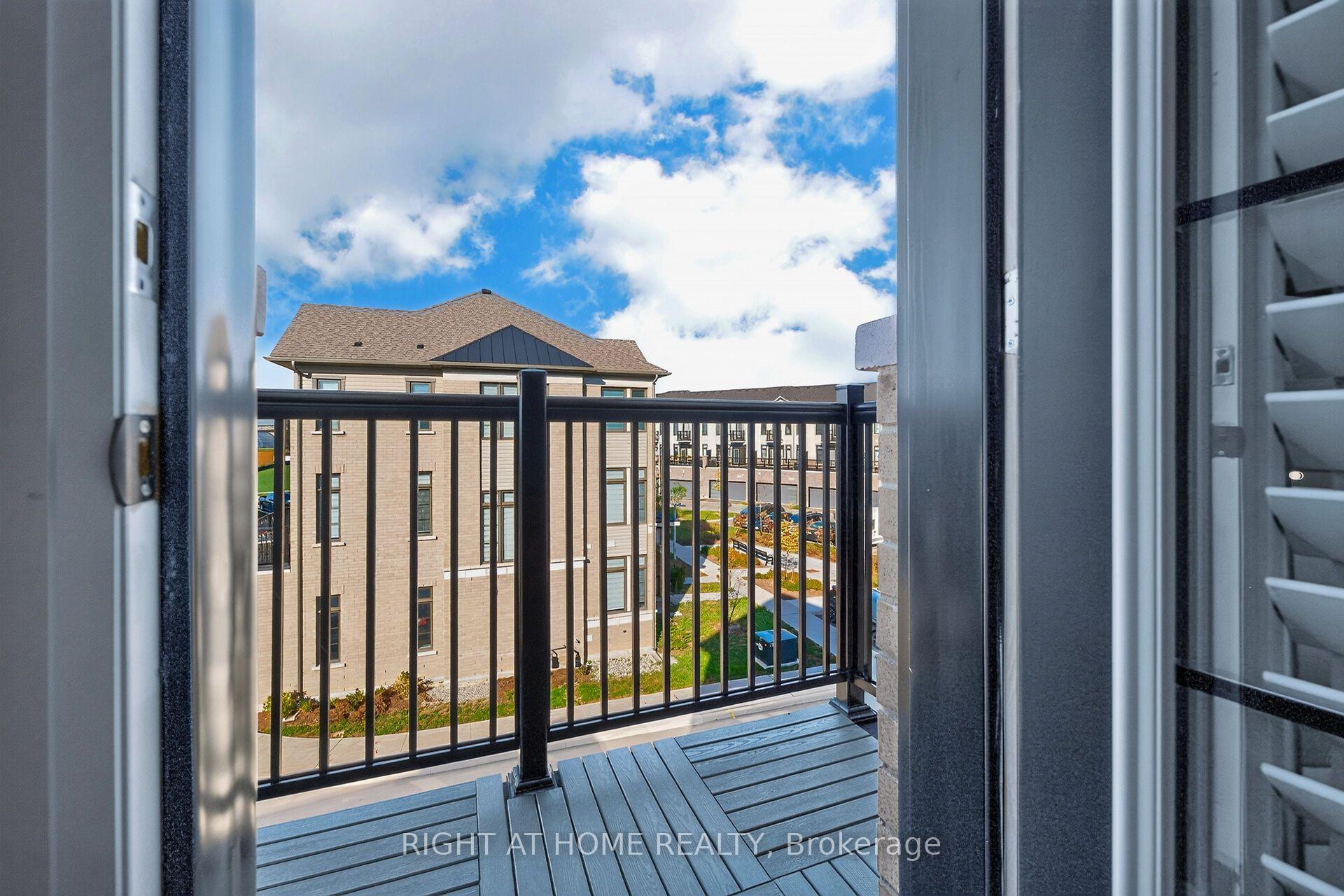 Photo 28 of 26 Freedom Crescent, Hamilton, Mount Hope — HOMEH