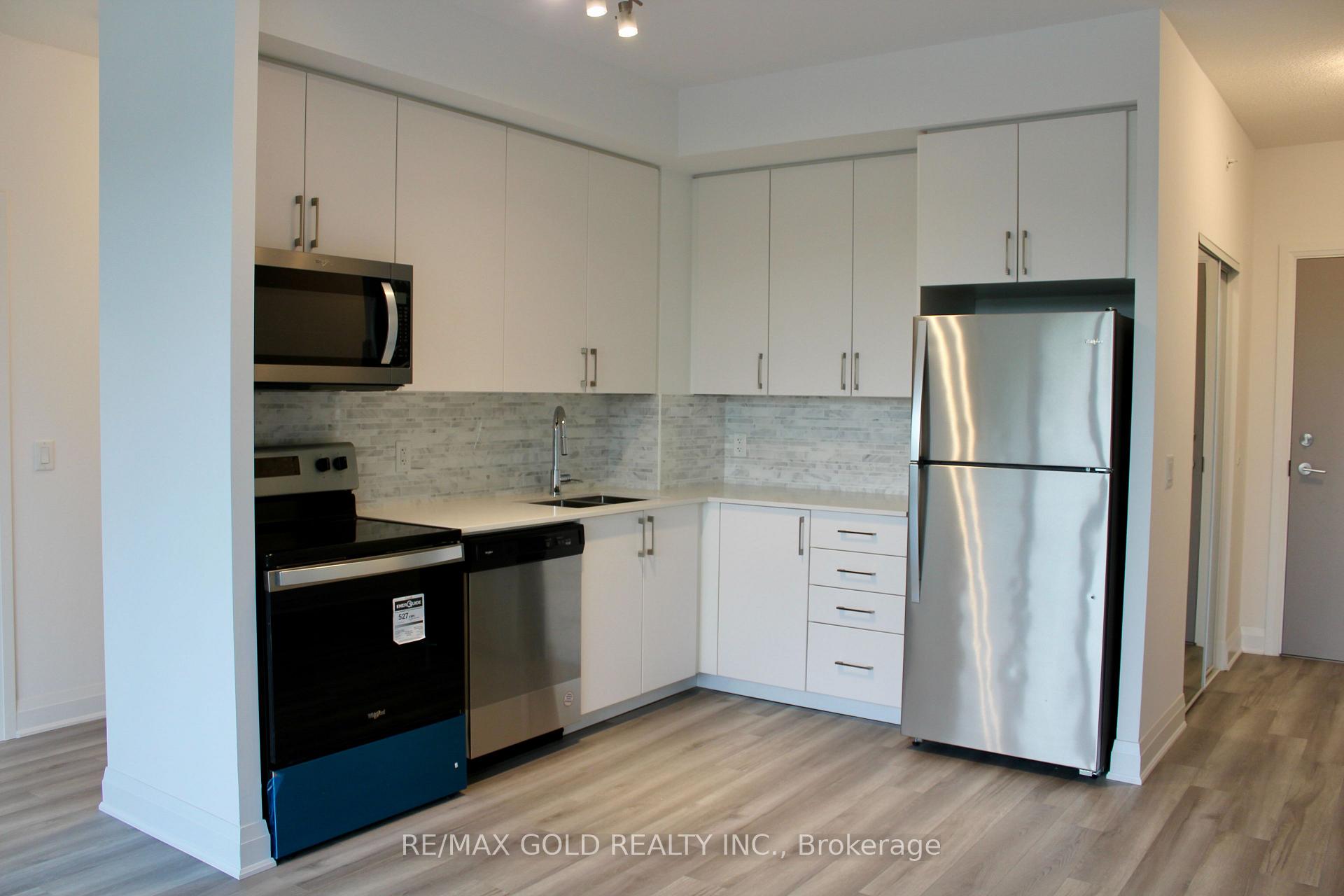 Photo 8 of Unit 218, 3220 Sheppard Avenue E, Scarborough, Tam O'Shanter-Sullivan — HOMEH
