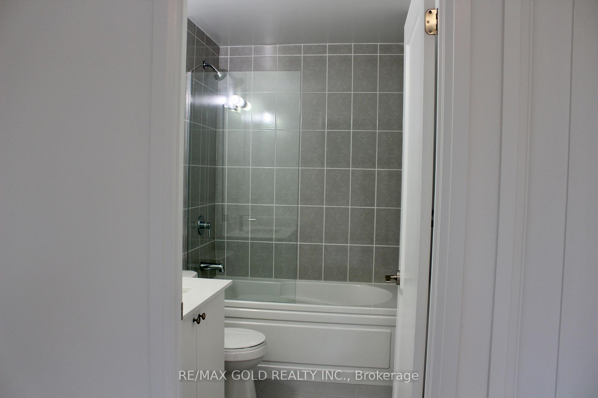 Photo 11 of Unit 218, 3220 Sheppard Avenue E, Scarborough, Tam O'Shanter-Sullivan — HOMEH