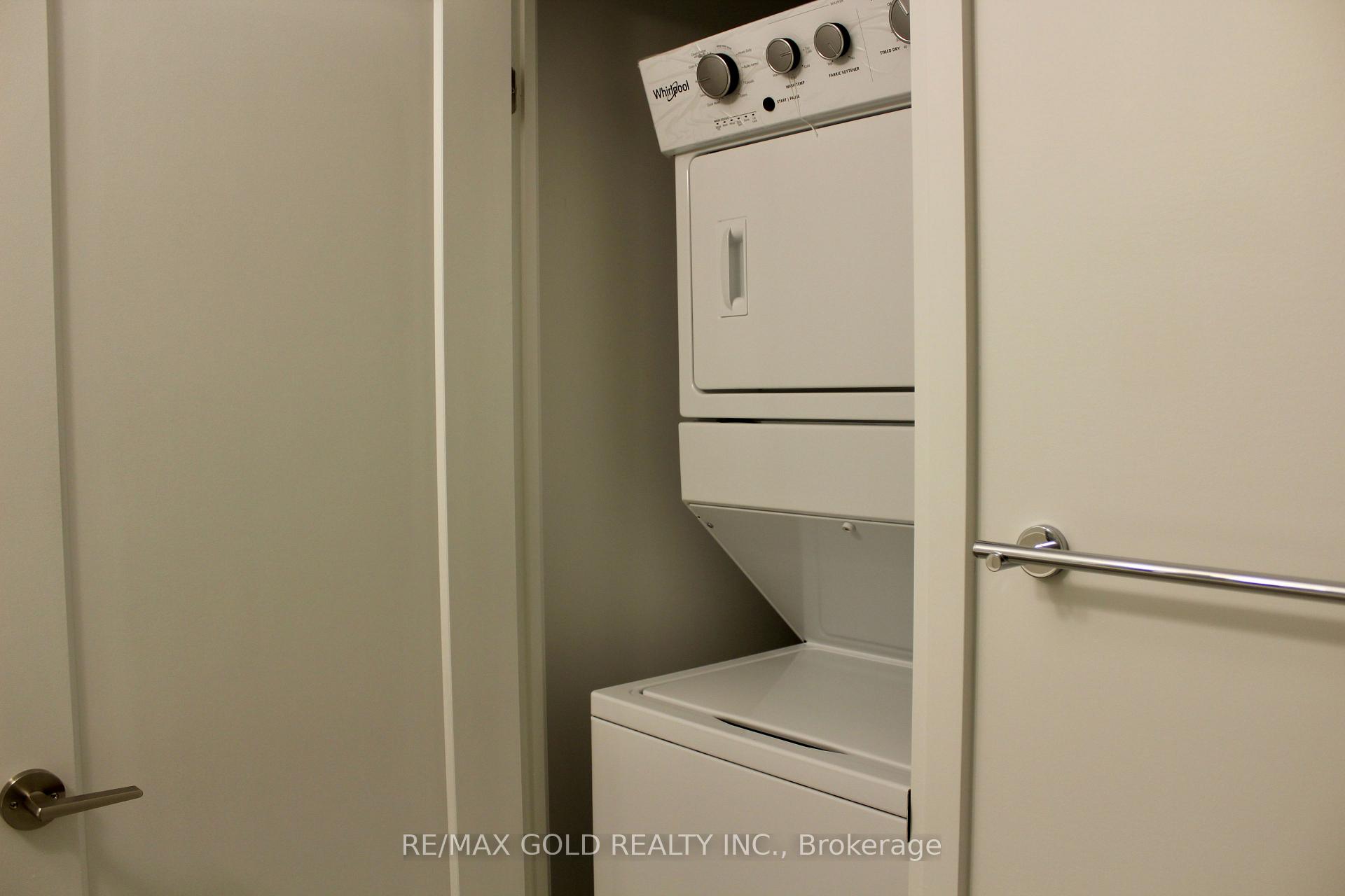 Photo 14 of Unit 218, 3220 Sheppard Avenue E, Scarborough, Tam O'Shanter-Sullivan — HOMEH