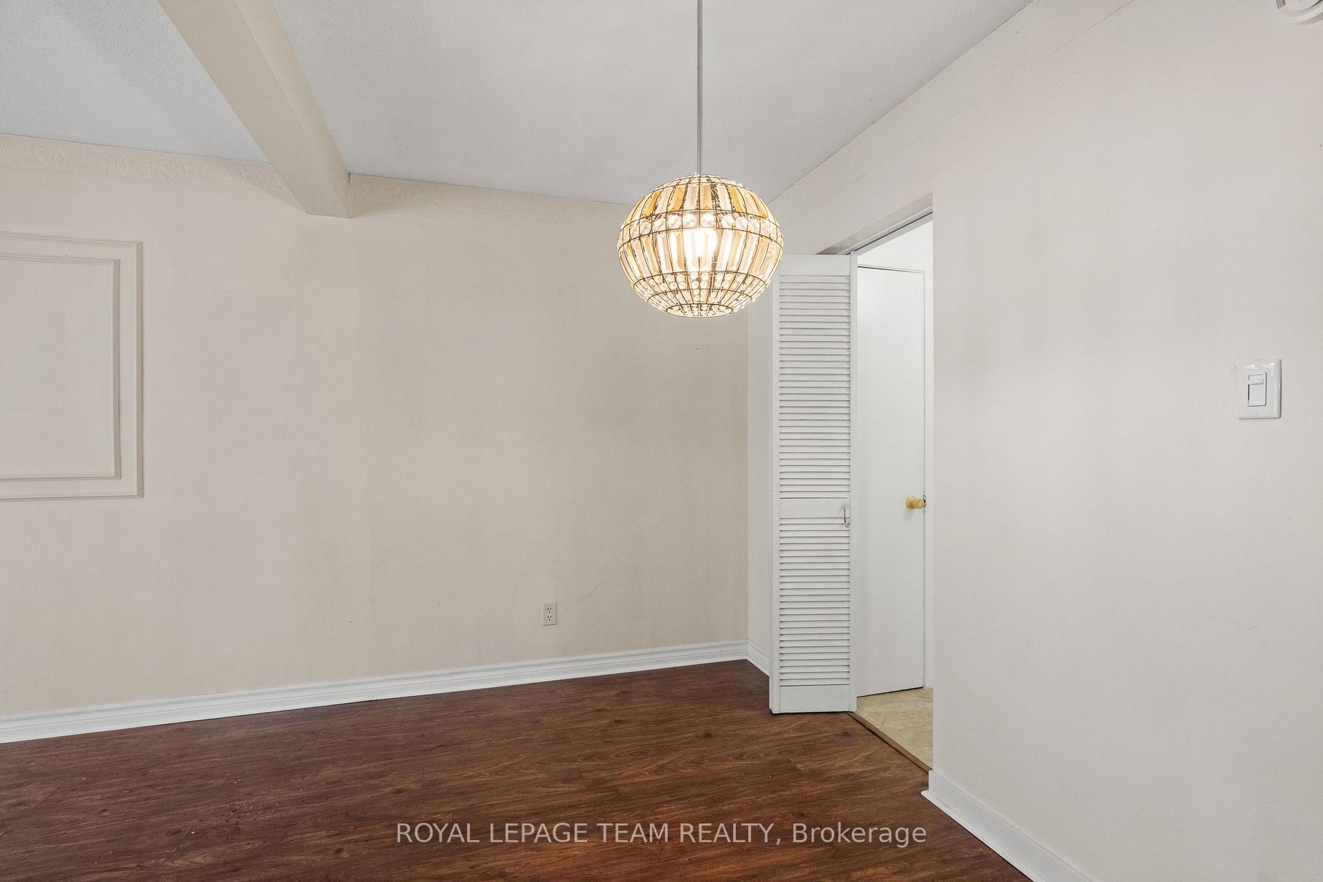 Photo 13 of Unit E, 73 Foxfield Drive E, Ottawa, Barrhaven - Knollsbrook — HOMEH