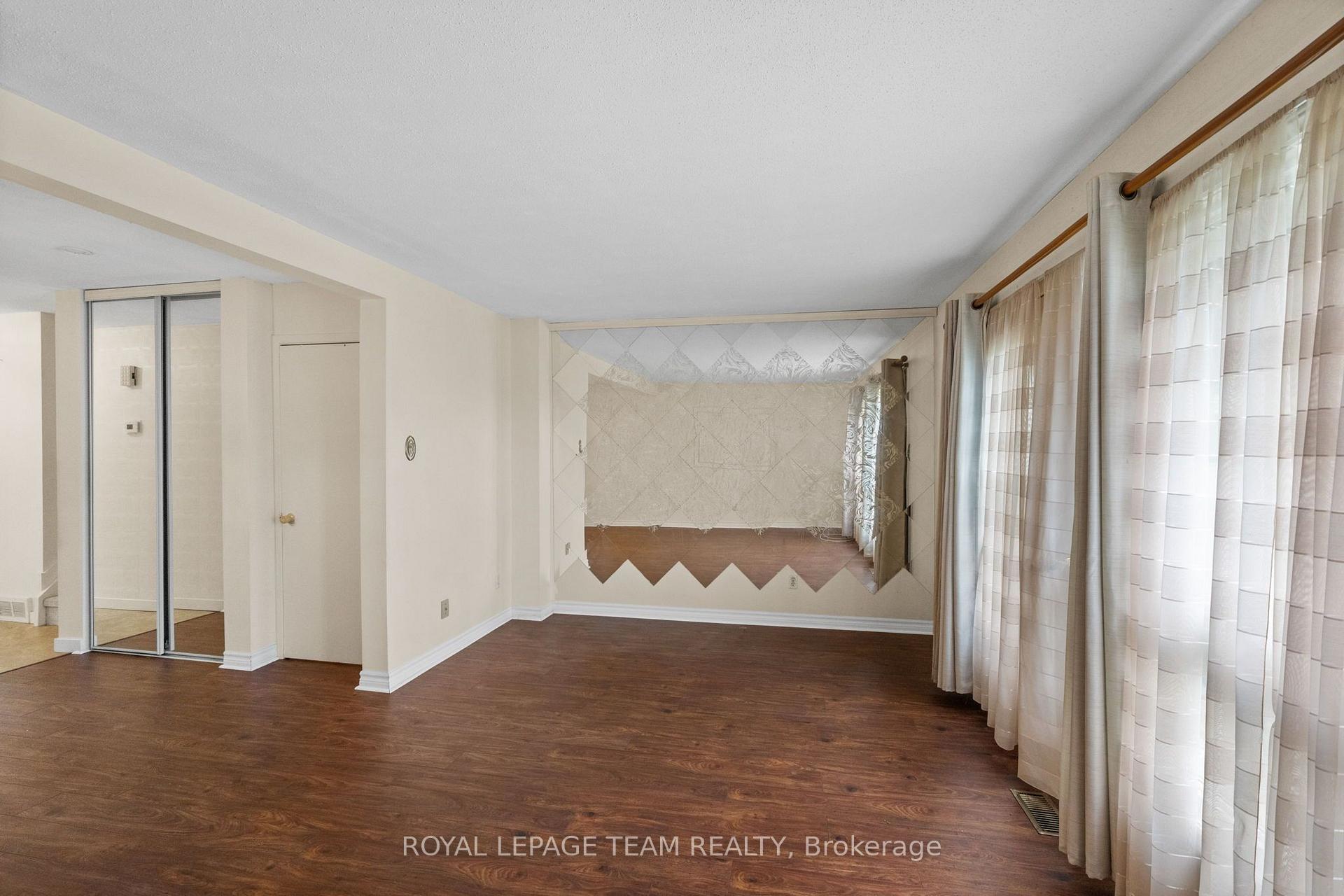 Photo 16 of Unit E, 73 Foxfield Drive E, Ottawa, Barrhaven - Knollsbrook — HOMEH