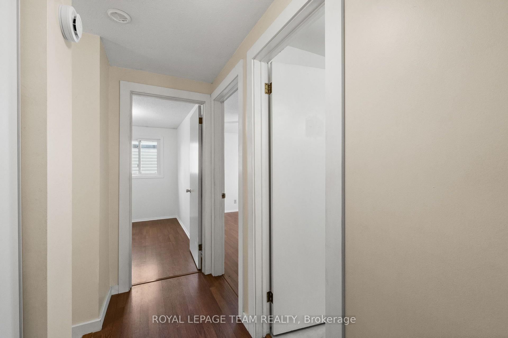 Photo 23 of Unit E, 73 Foxfield Drive E, Ottawa, Barrhaven - Knollsbrook — HOMEH