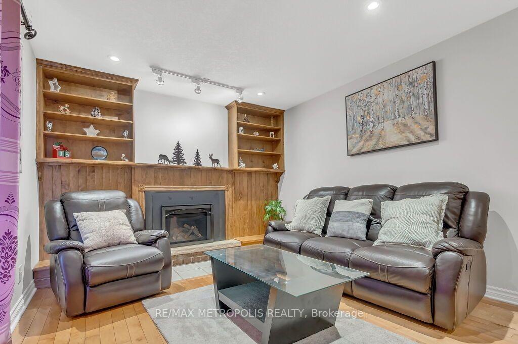Photo 15 of 100 Warren Road, Kitchener — HOMEH