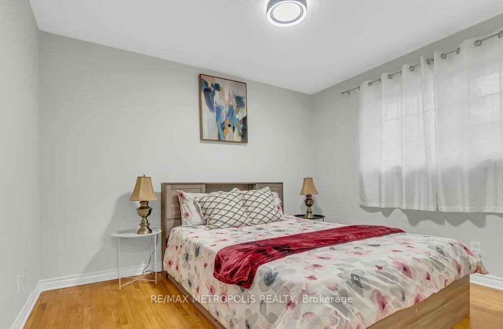 Photo 23 of 100 Warren Road, Kitchener — HOMEH