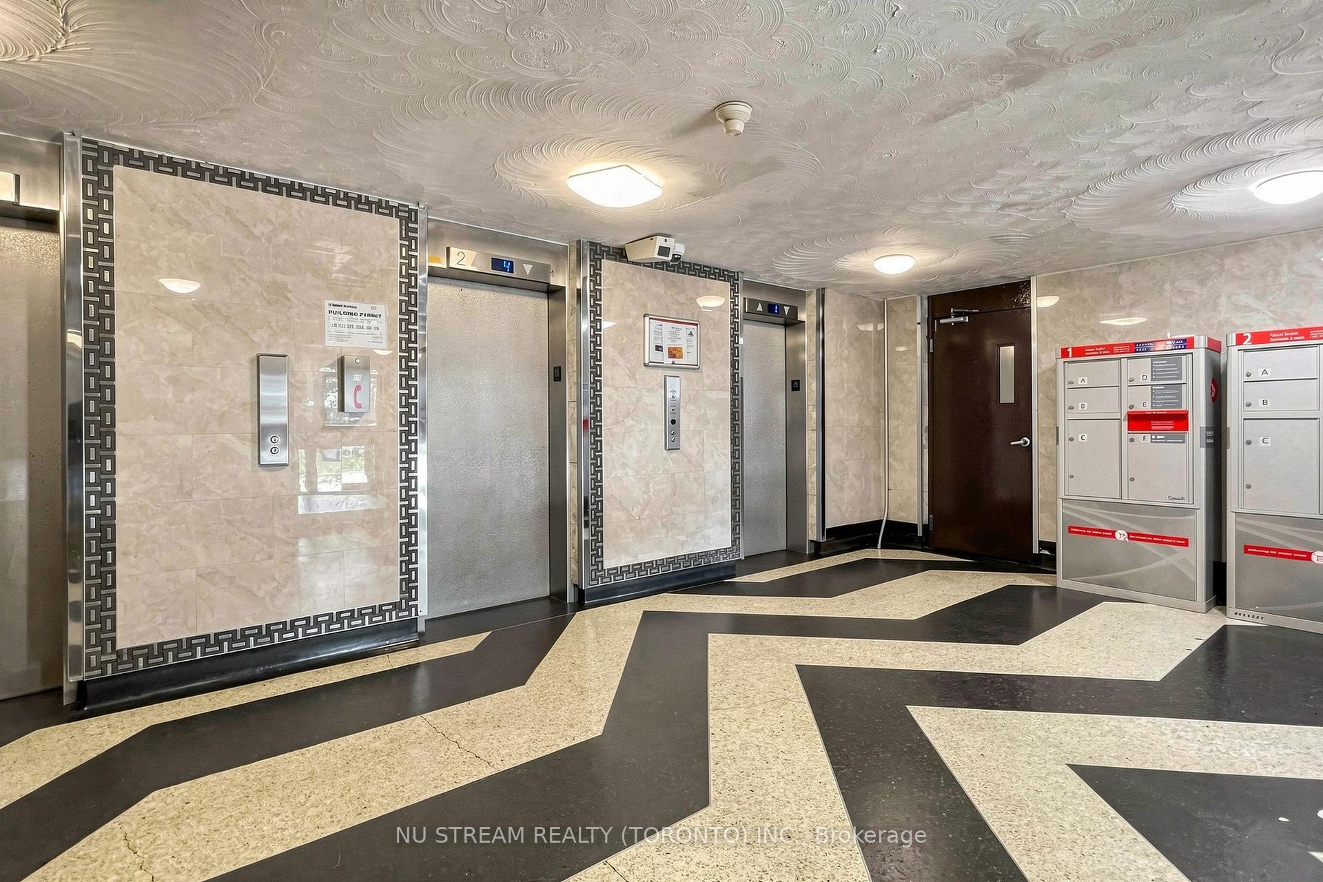 Photo 4 of Unit 604, 100 Lotherton Pathway, North York, Yorkdale-Glen Park — HOMEH
