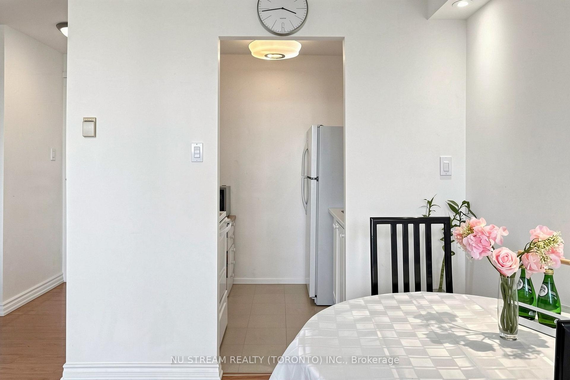 Photo 15 of Unit 604, 100 Lotherton Pathway, North York, Yorkdale-Glen Park — HOMEH