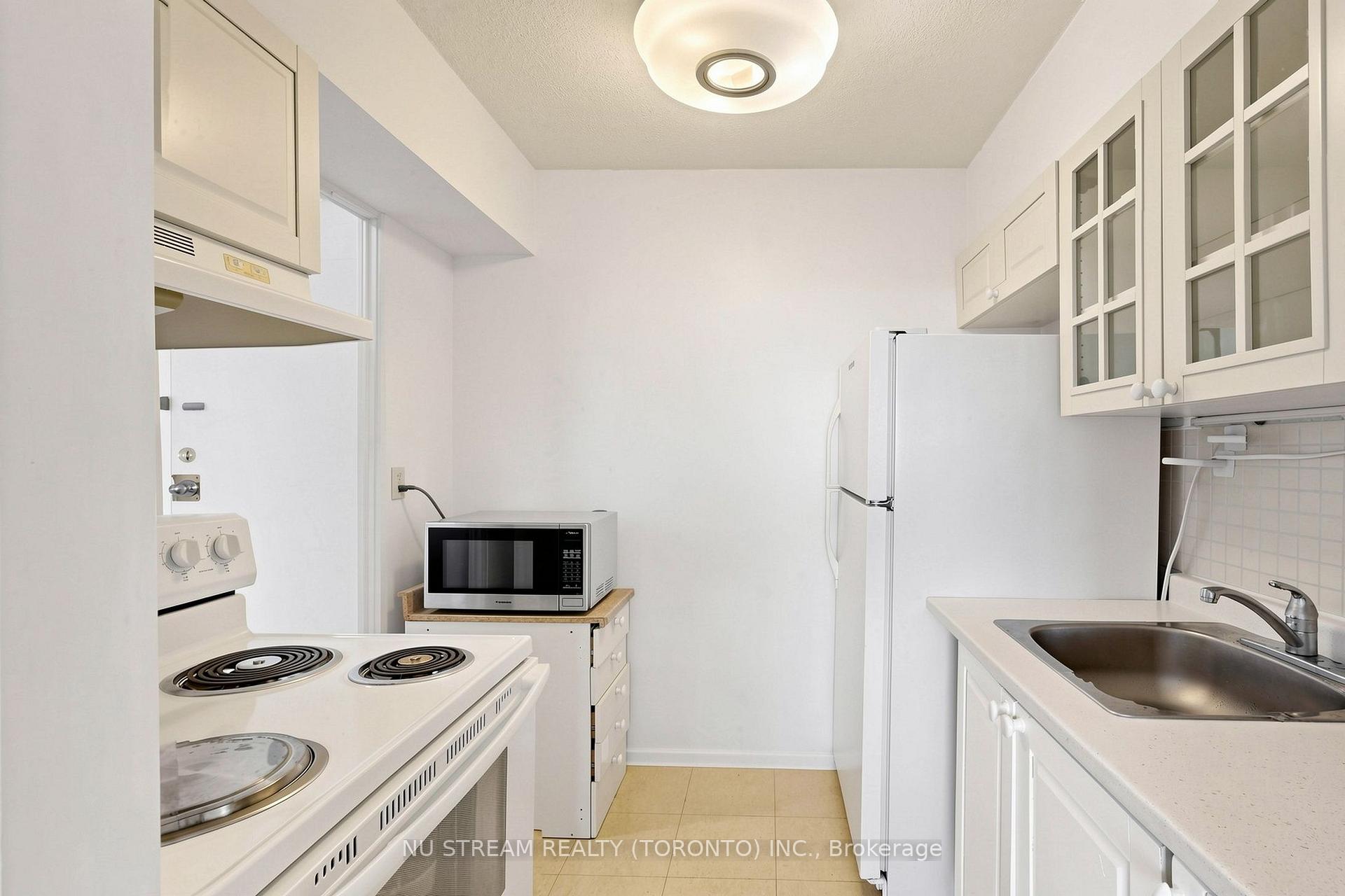 Photo 16 of Unit 604, 100 Lotherton Pathway, North York, Yorkdale-Glen Park — HOMEH