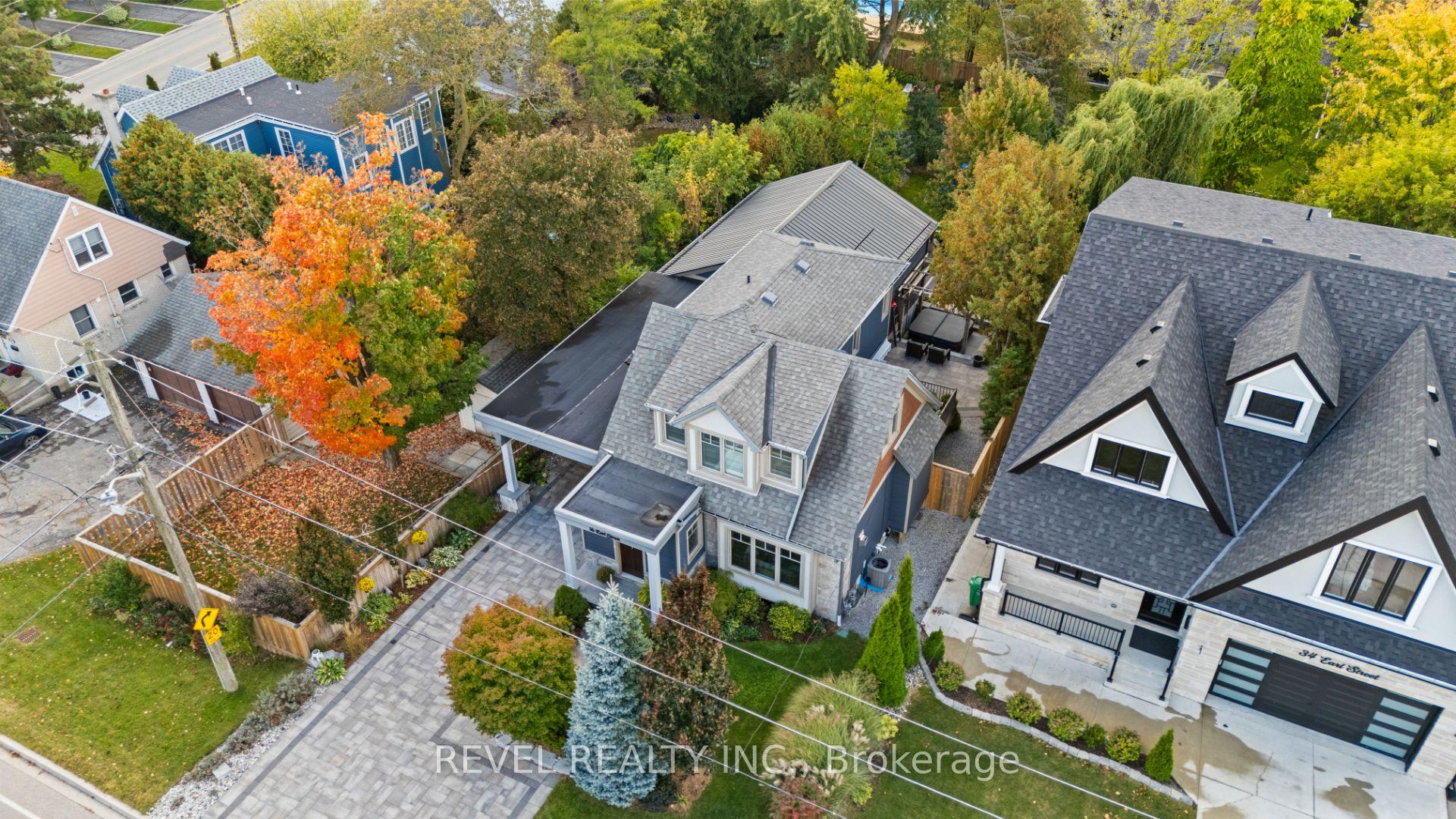 Photo 45 of 36 Earl Street, Mississauga, Streetsville — HOMEH