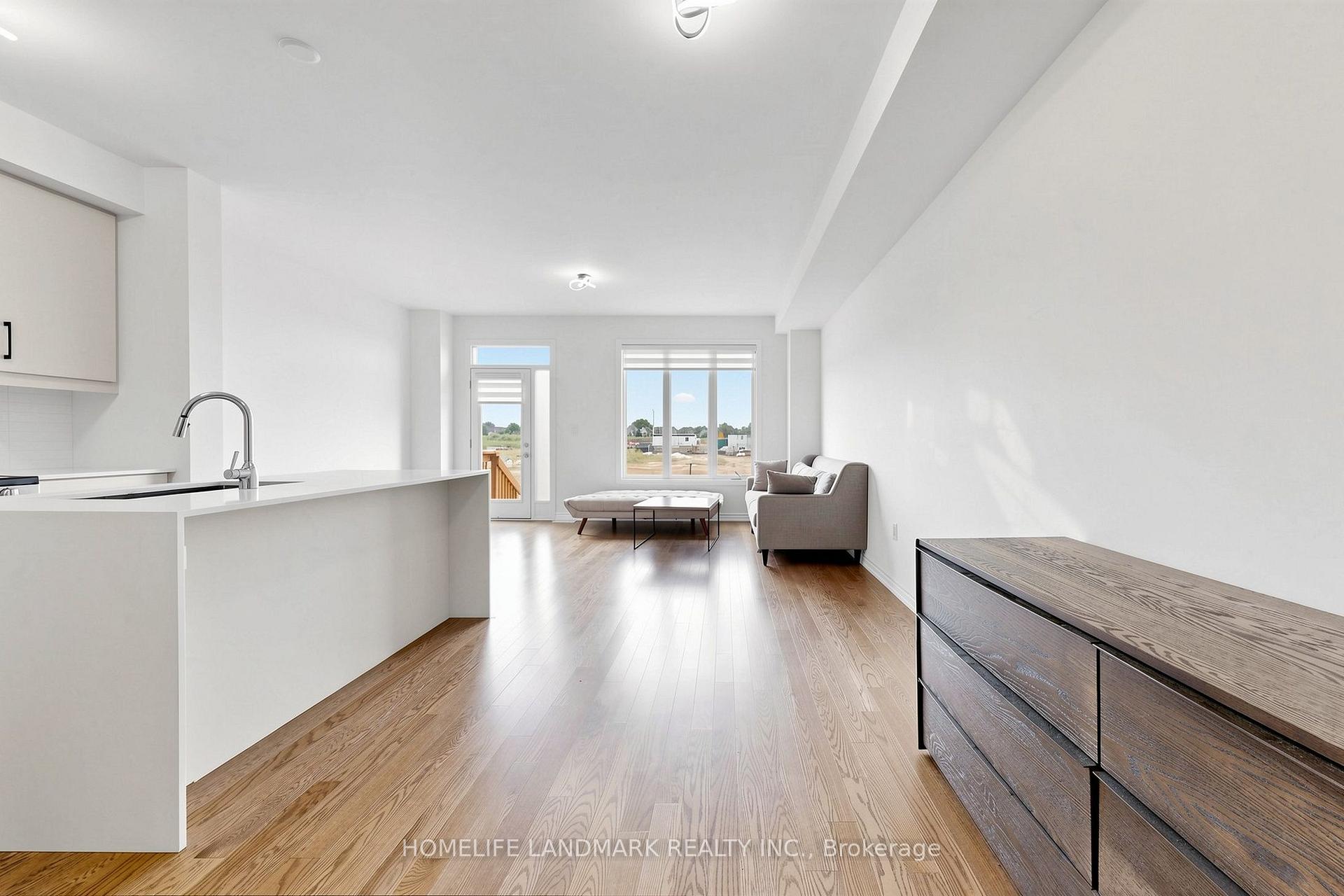 Photo 6 of 1138 Tanbark Avenue, Oakville, Joshua Meadows — HOMEH