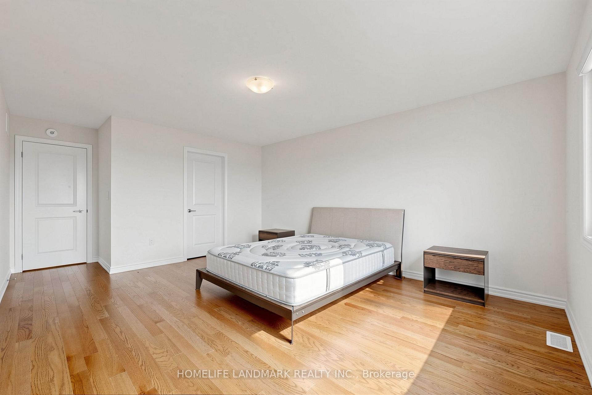Photo 14 of 1138 Tanbark Avenue, Oakville, Joshua Meadows — HOMEH