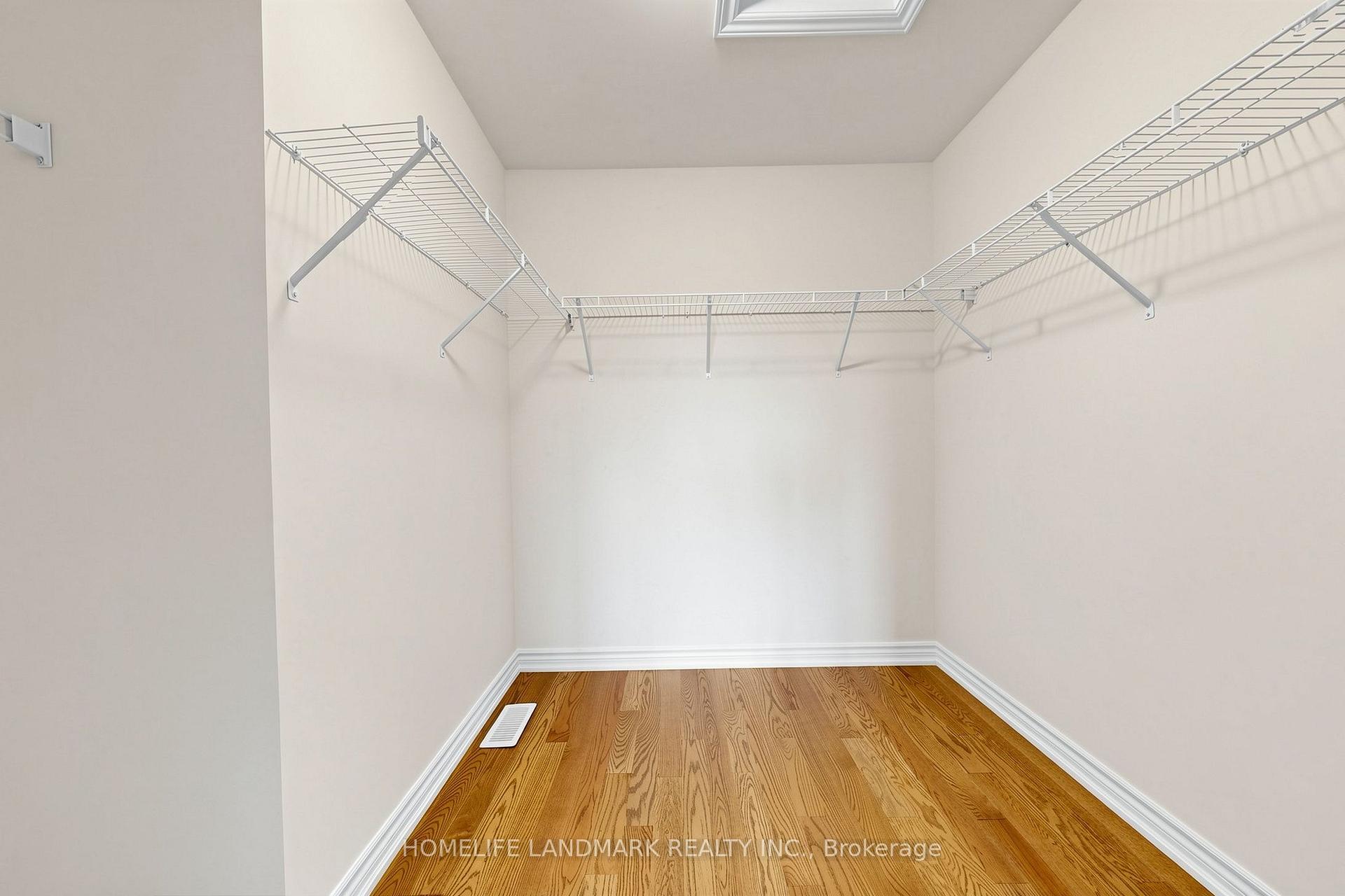 Photo 15 of 1138 Tanbark Avenue, Oakville, Joshua Meadows — HOMEH
