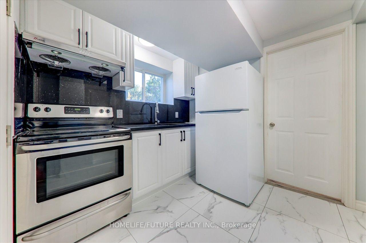 Photo 6 of Unit Bsmt, 34 Oakmeadow Boulevard, Scarborough, Morningside — HOMEH