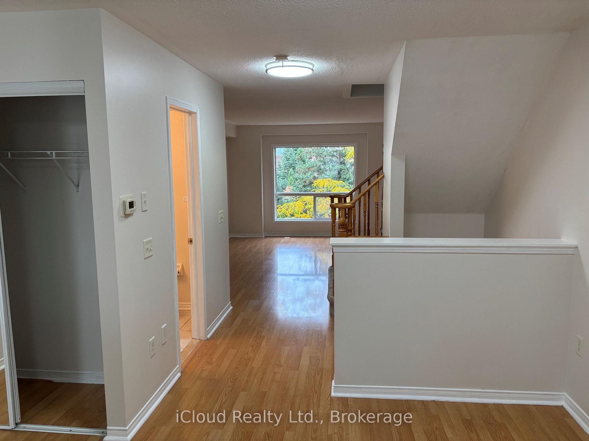 Photo 5 of Unit 7, 50 Strathaven Drive, Mississauga, Hurontario — HOMEH