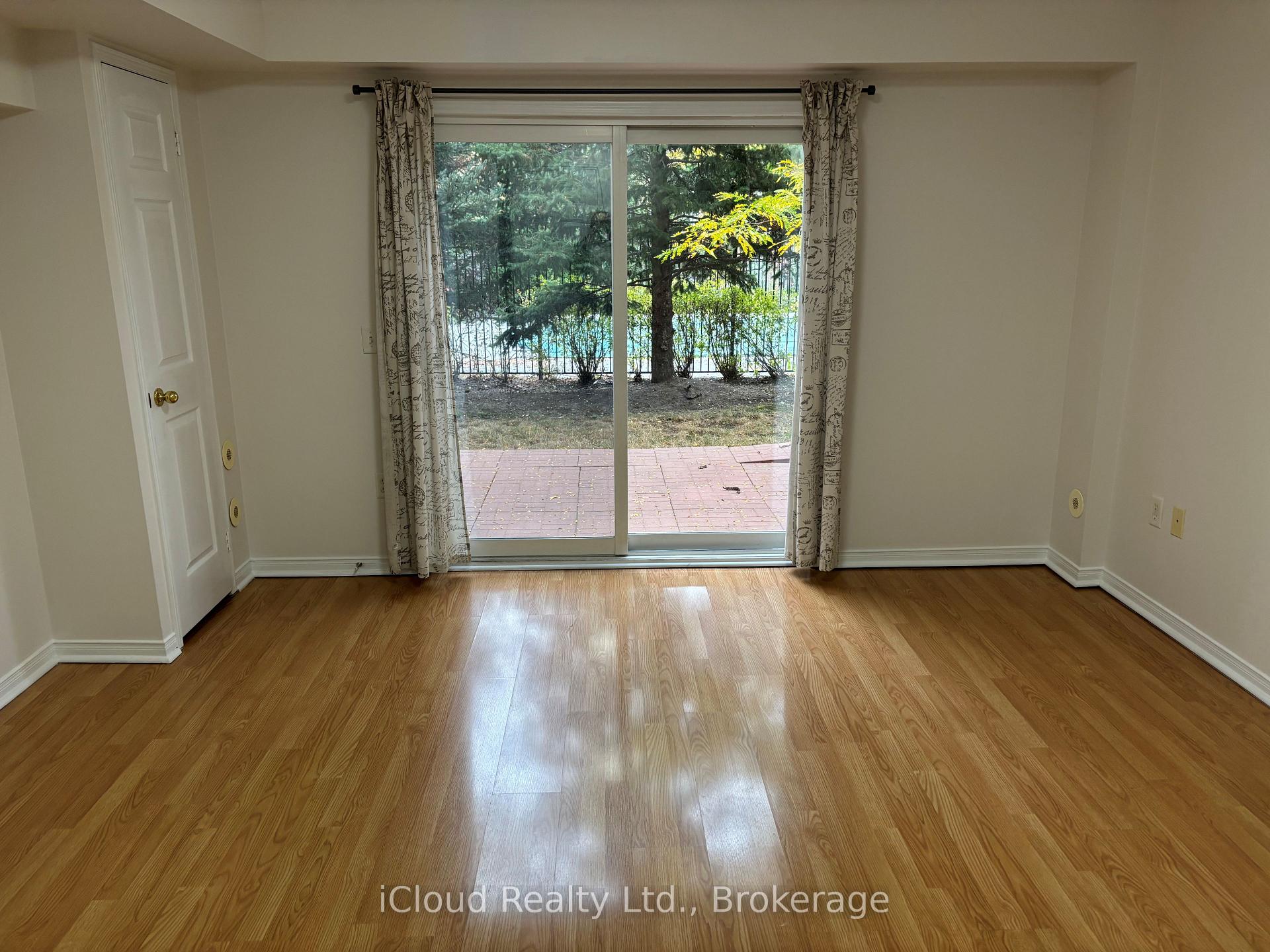 Photo 7 of Unit 7, 50 Strathaven Drive, Mississauga, Hurontario — HOMEH