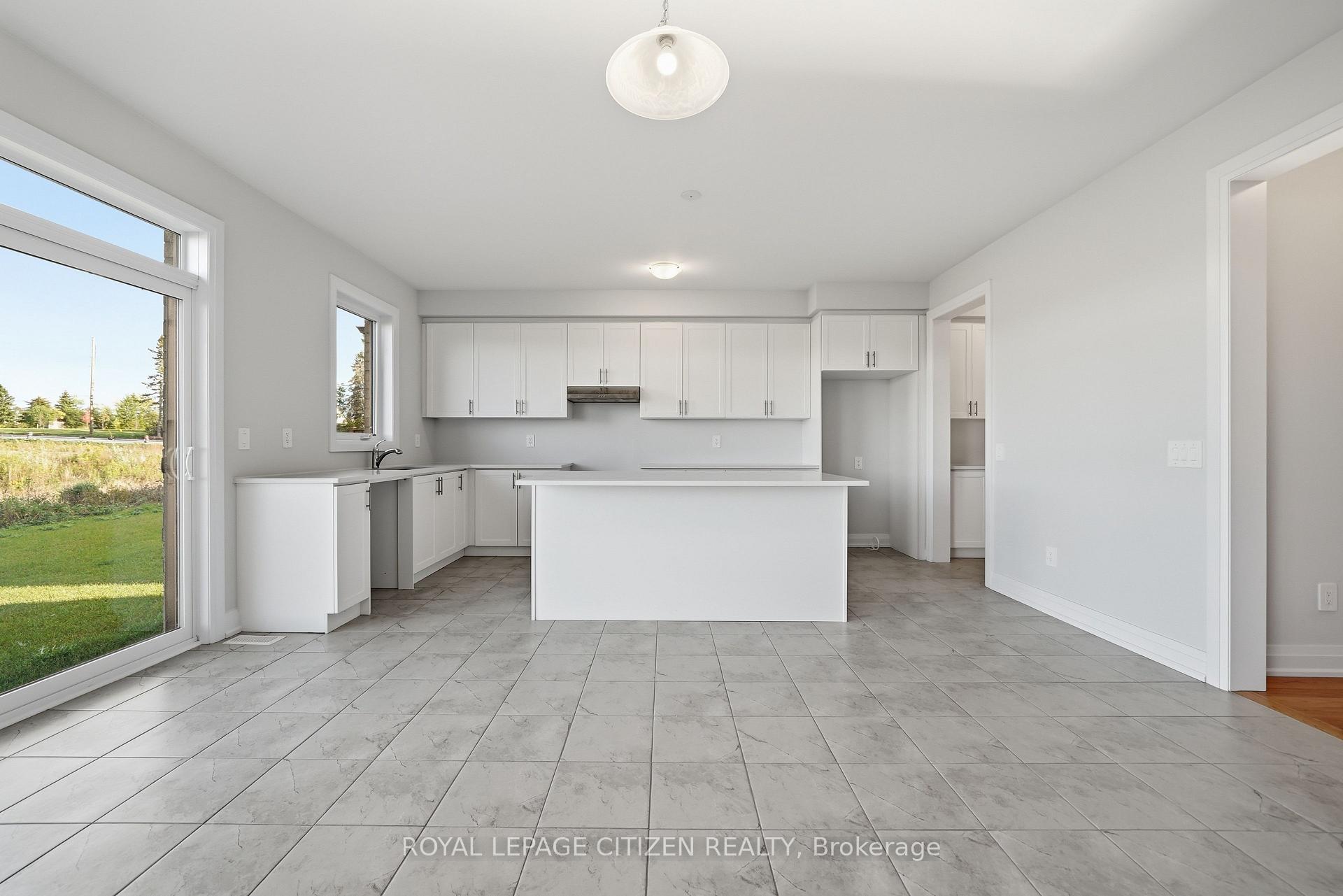 Photo 12 of 145 St Joseph Road, Kawartha Lakes, Lindsay — HOMEH
