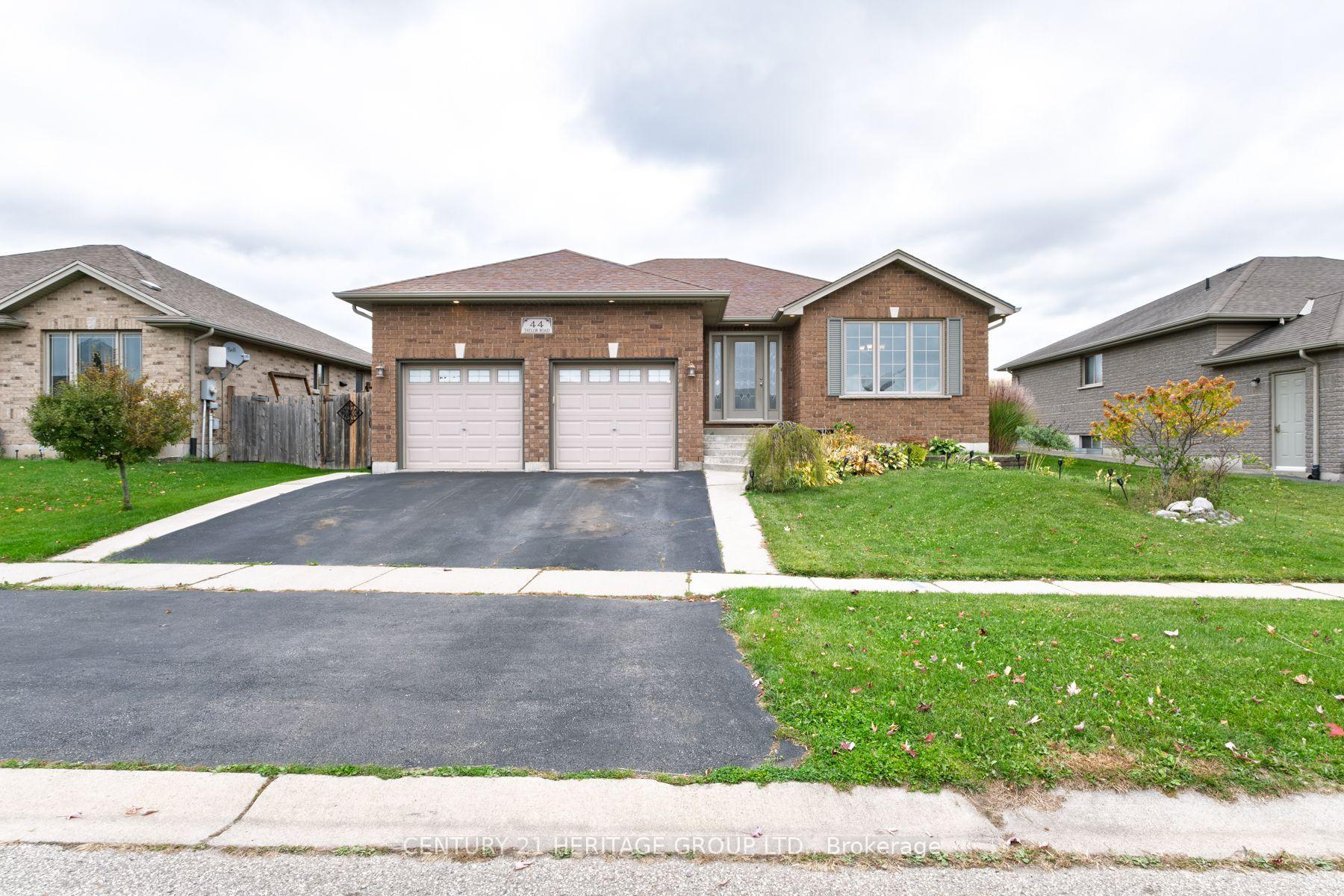 Photo 3 of 44 Taylor Road, Brant, Brantford Twp — HOMEH