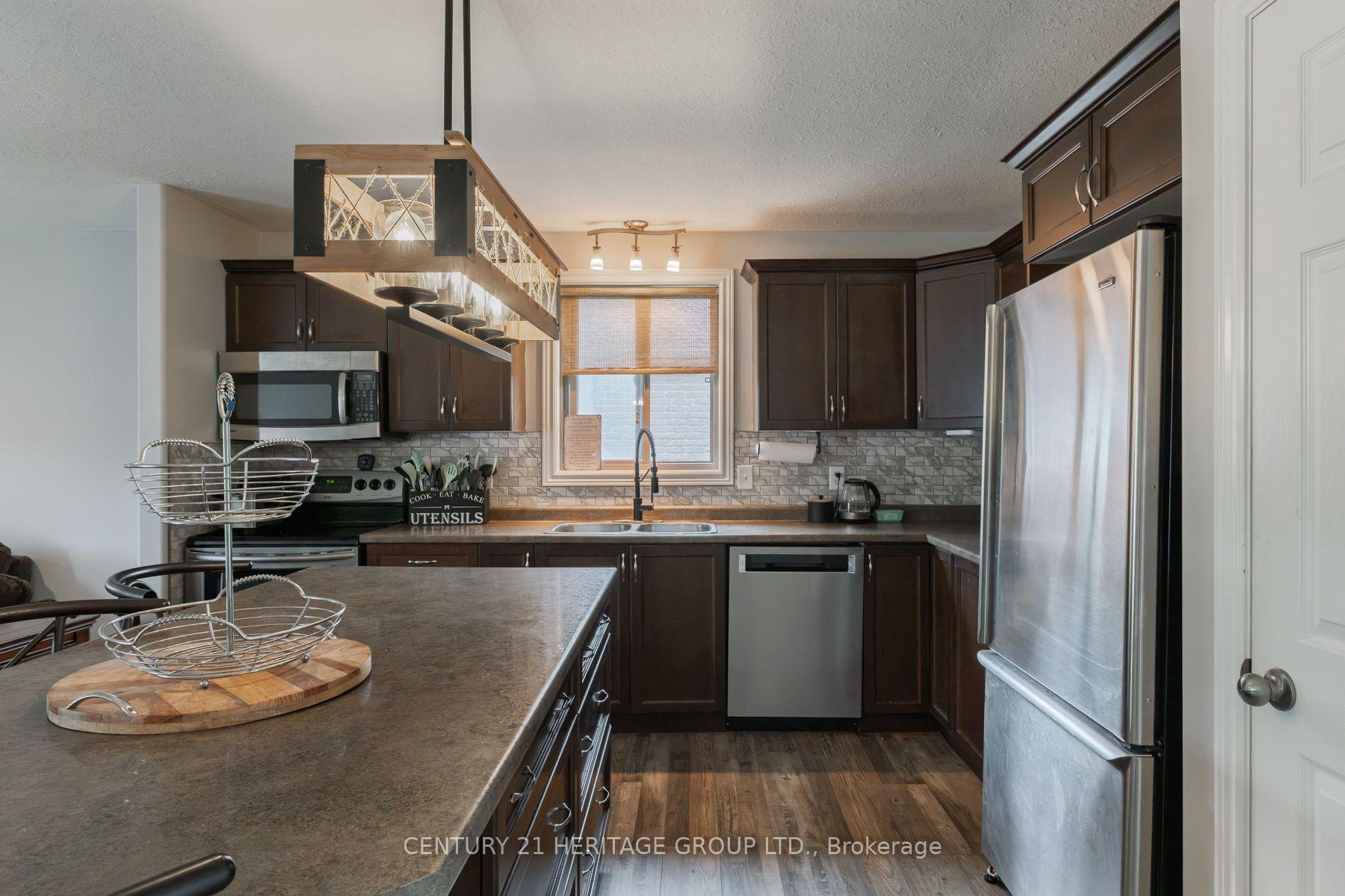 Photo 9 of 44 Taylor Road, Brant, Brantford Twp — HOMEH