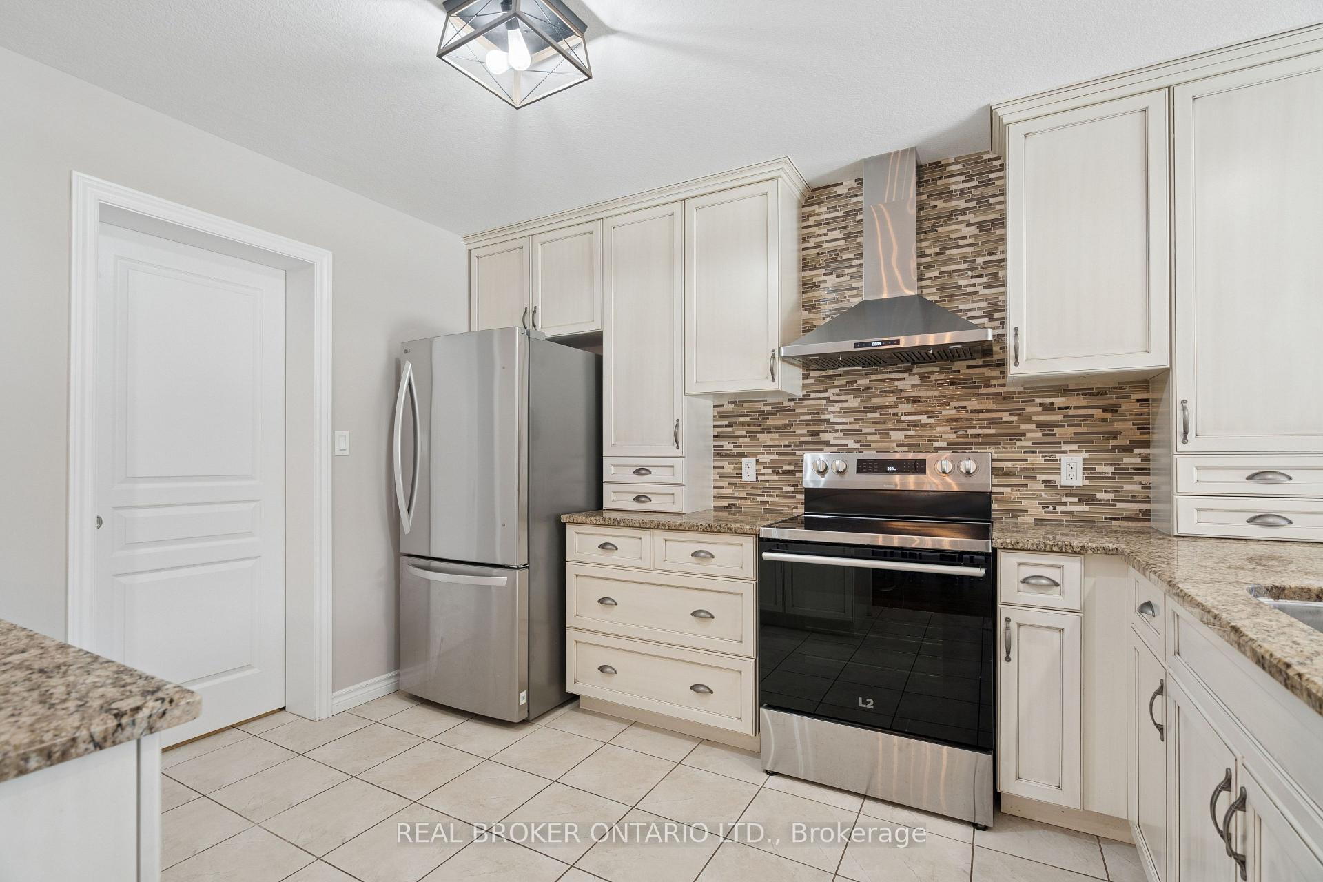 Photo 10 of 569 Starwood Drive, Guelph, Grange Road — HOMEH