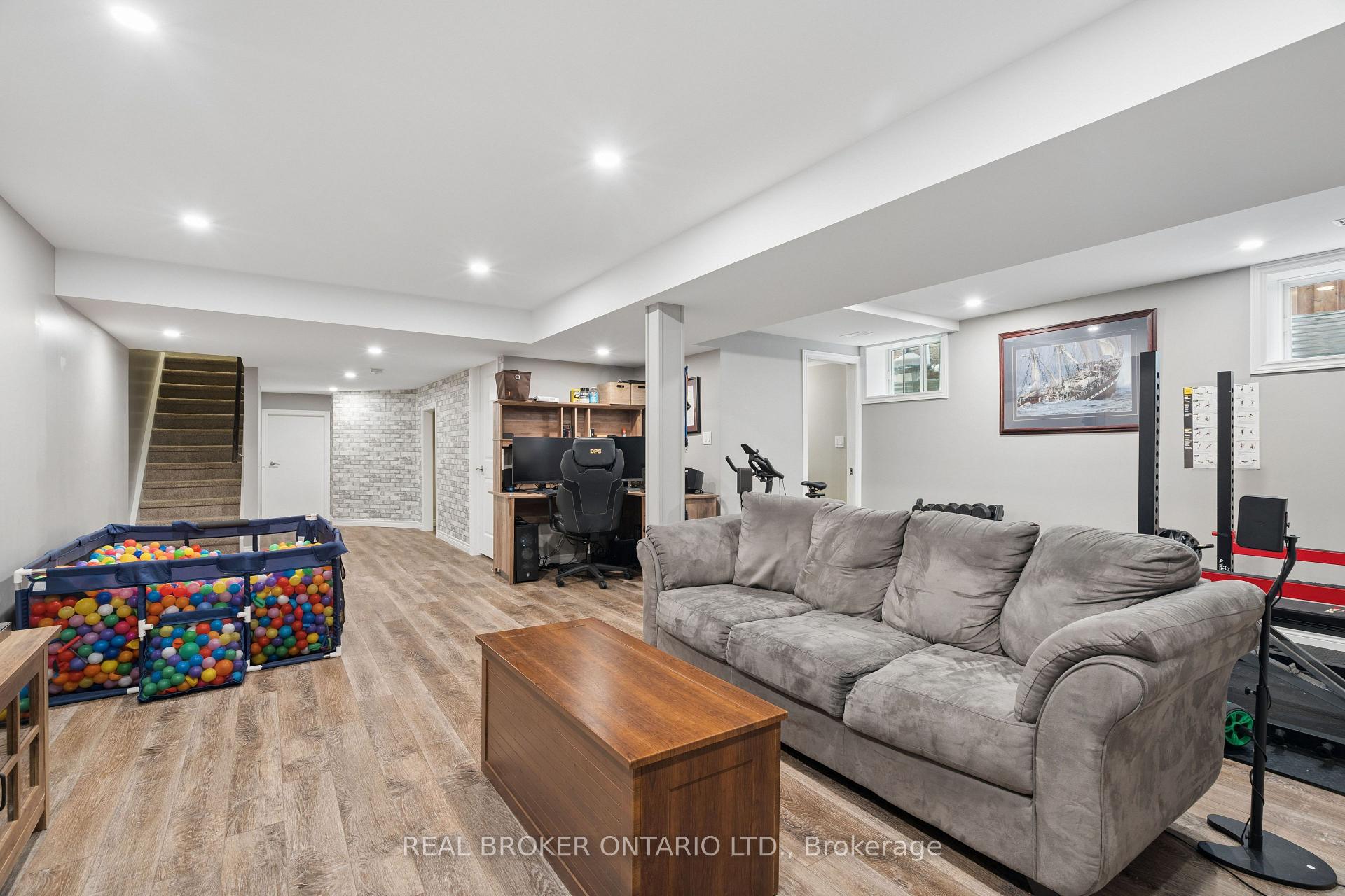 Photo 28 of 569 Starwood Drive, Guelph, Grange Road — HOMEH