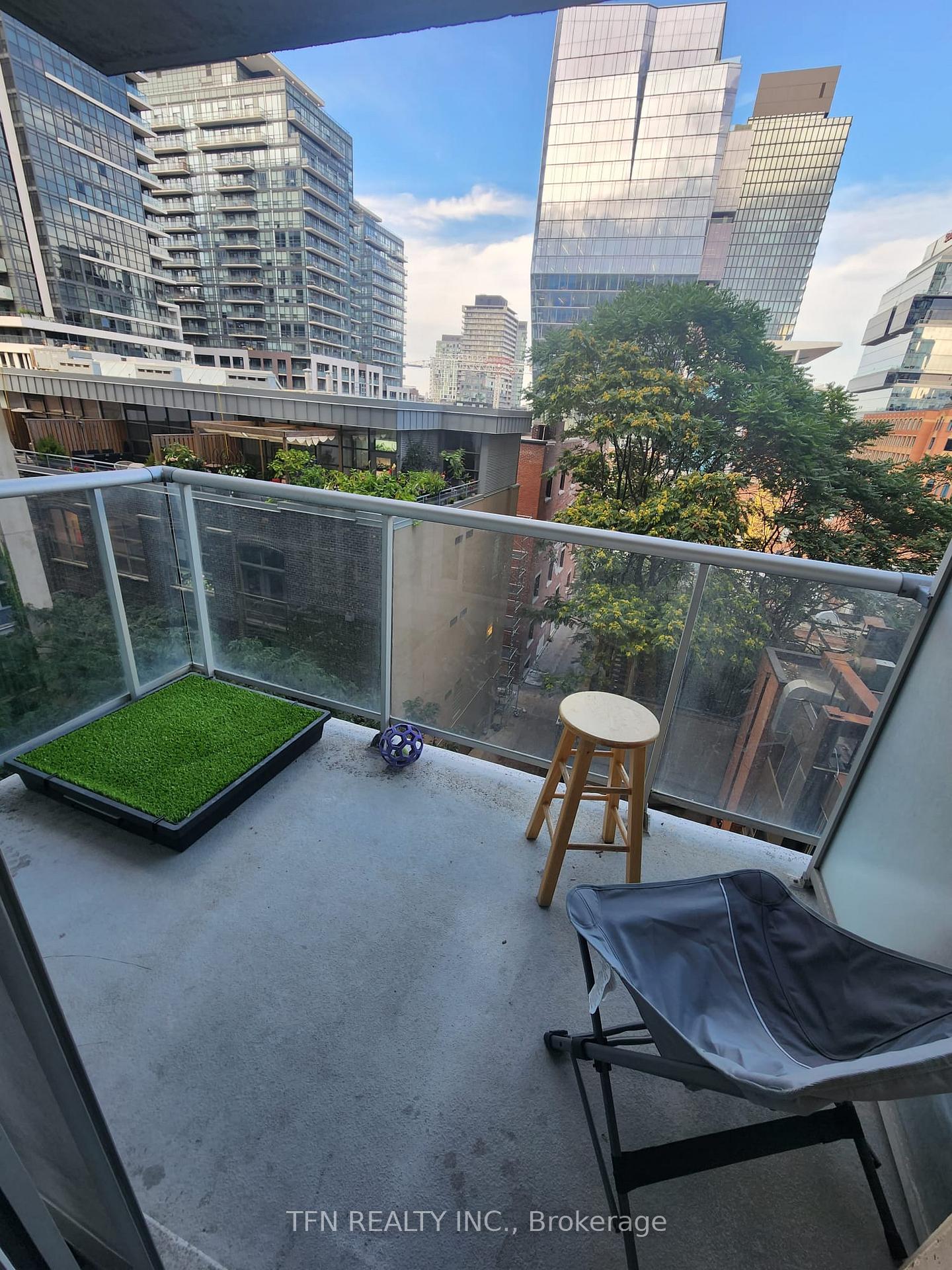 Photo 17 of Unit 724, 230 King Street E, Toronto, Moss Park — HOMEH