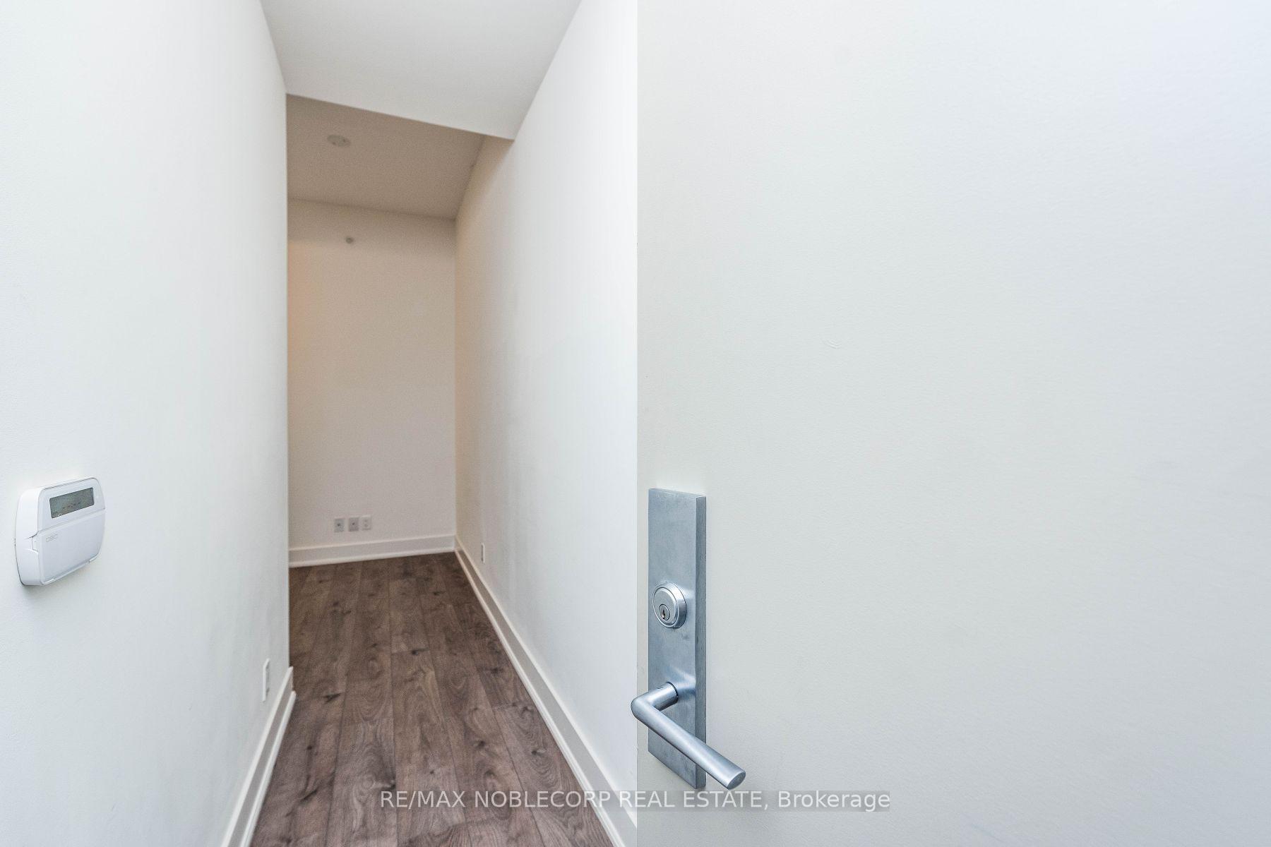 Photo 6 of Unit 307, 180 Enterprise Boulevard, Markham, Unionville — HOMEH