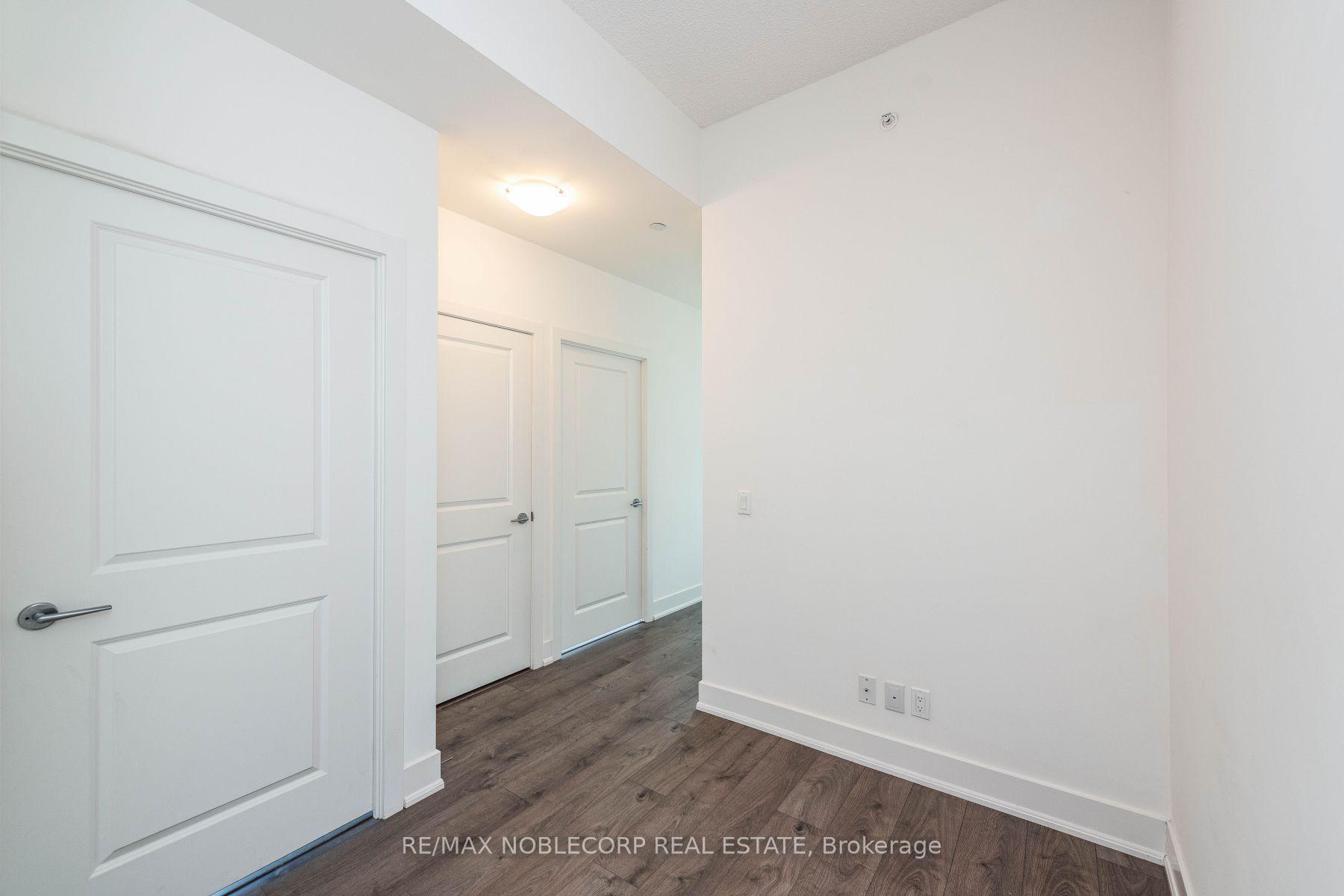 Photo 8 of Unit 307, 180 Enterprise Boulevard, Markham, Unionville — HOMEH