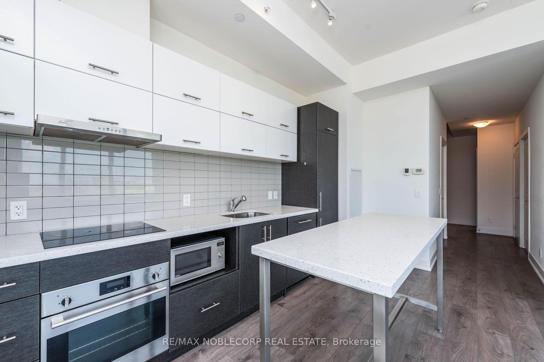 Photo 14 of Unit 307, 180 Enterprise Boulevard, Markham, Unionville — HOMEH