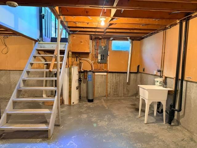Photo 12 of 105 Rousseau Crescent, Blind River — HOMEH