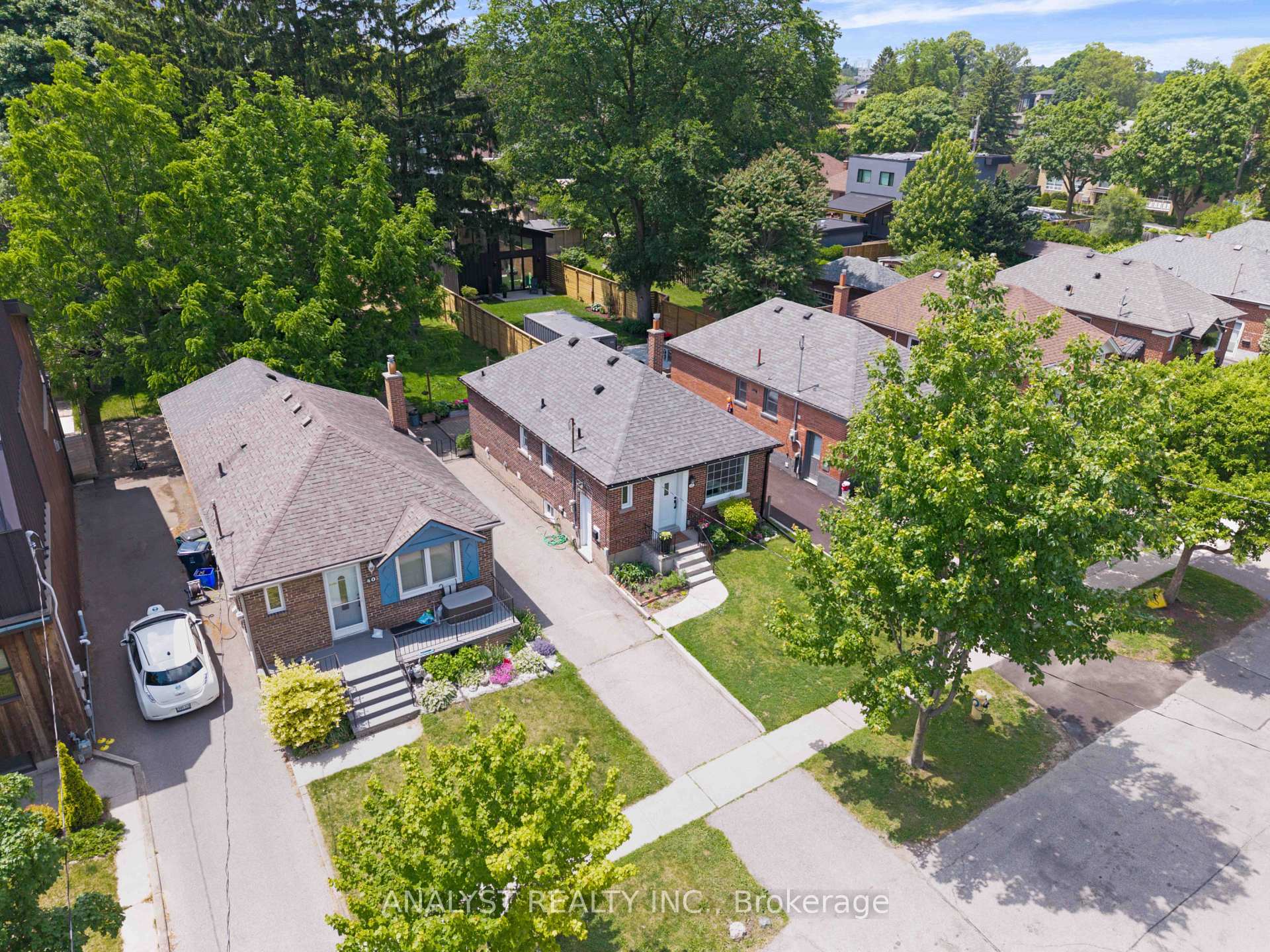 Photo 18 of 42 Smithfield Drive, Etobicoke, Stonegate-Queensway — HOMEH