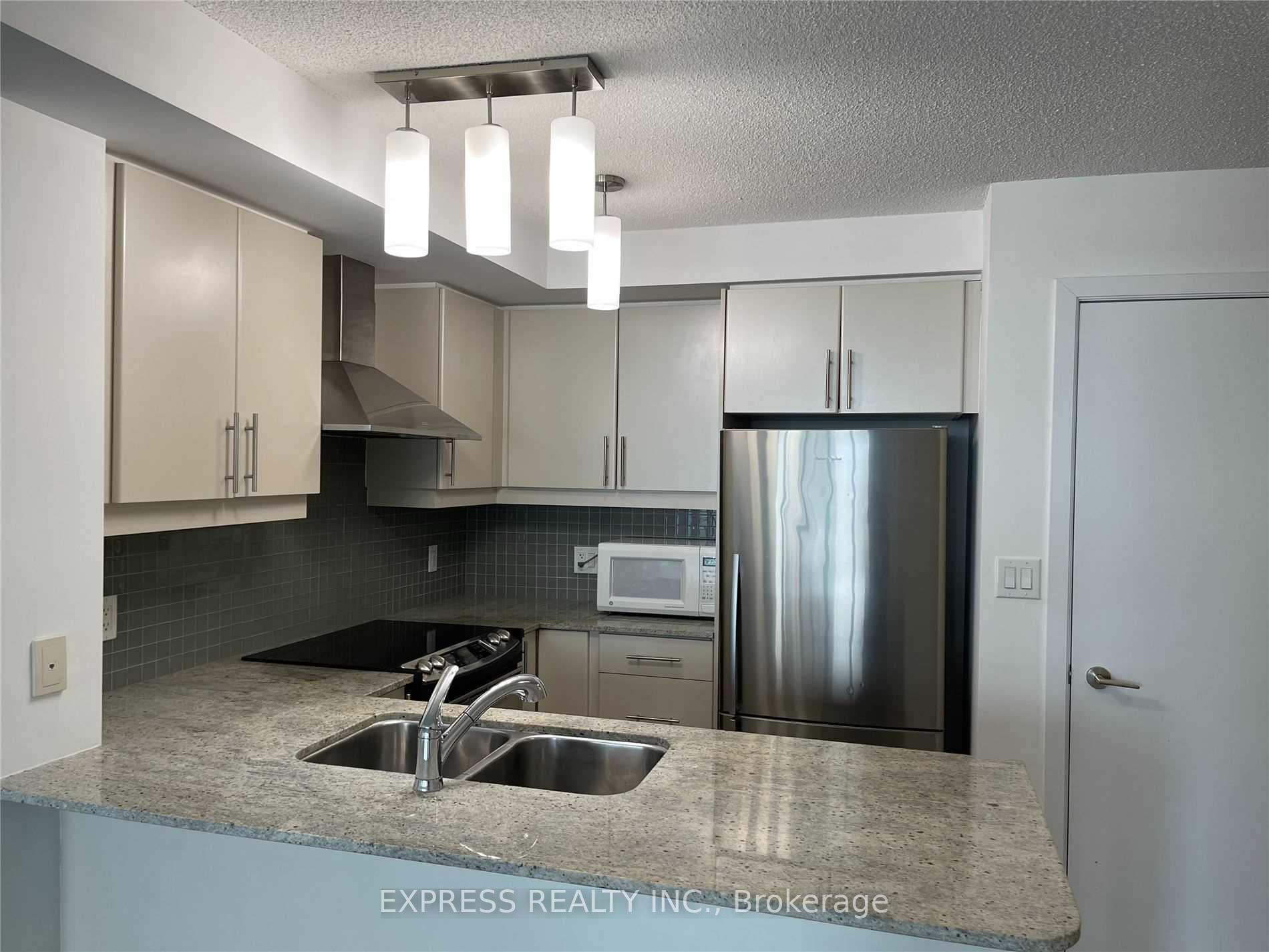 Photo 1 of Unit 1010, 18 Harbour Street, Toronto, Waterfront Communities — HOMEH
