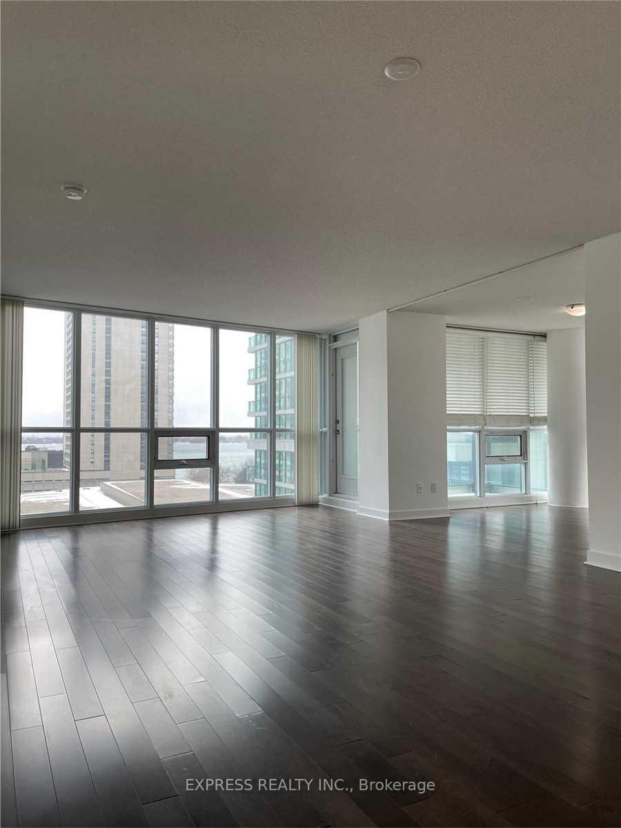 Photo 4 of Unit 1010, 18 Harbour Street, Toronto, Waterfront Communities — HOMEH