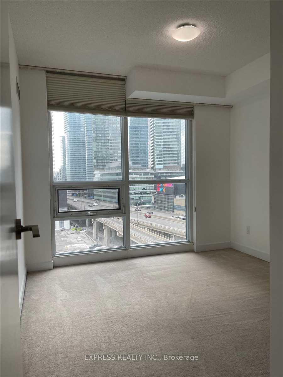 Photo 13 of Unit 1010, 18 Harbour Street, Toronto, Waterfront Communities — HOMEH