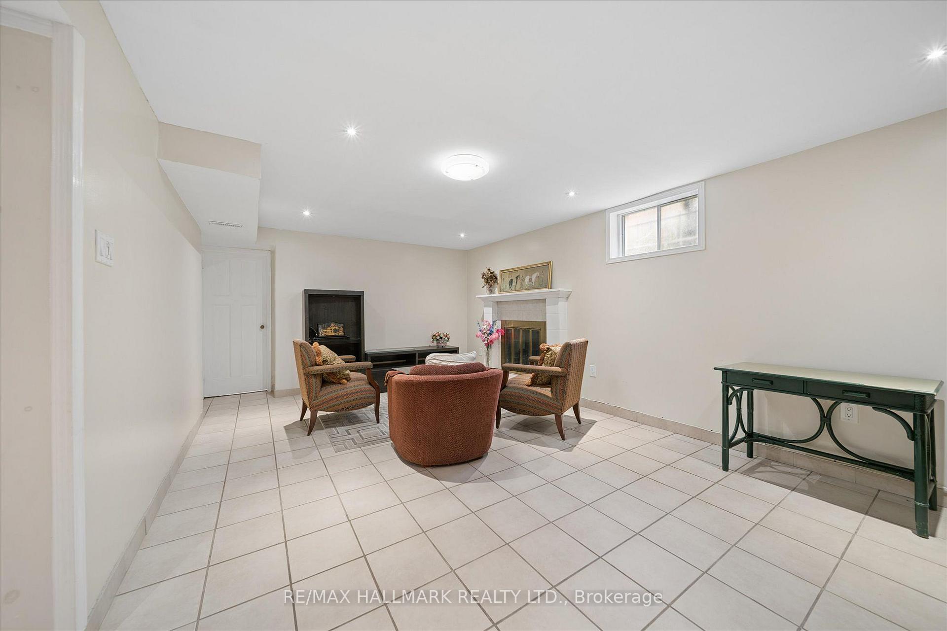 Photo 30 of 16 Ascolda Boulevard, Scarborough, Eglinton East — HOMEH