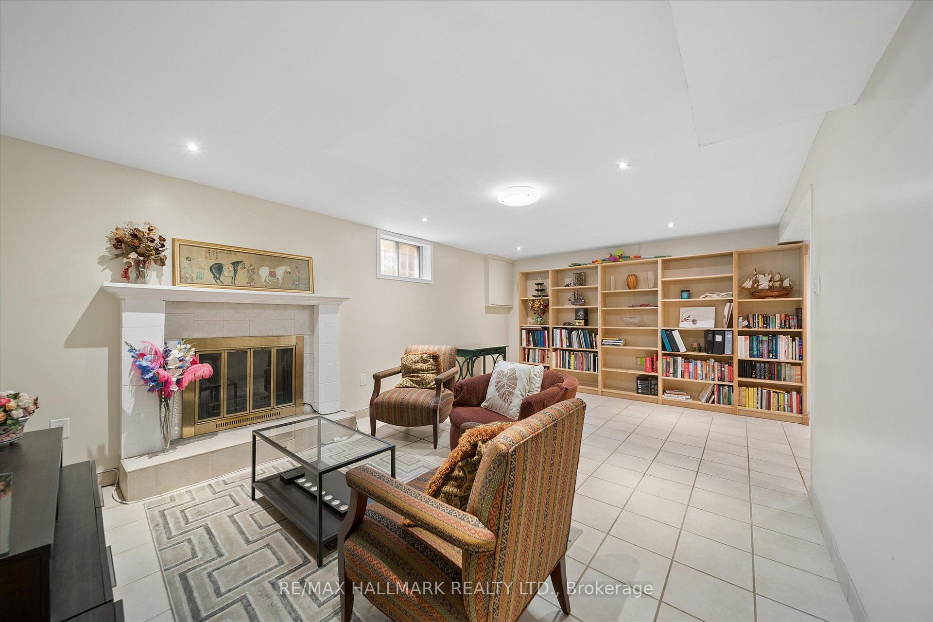 Photo 31 of 16 Ascolda Boulevard, Scarborough, Eglinton East — HOMEH
