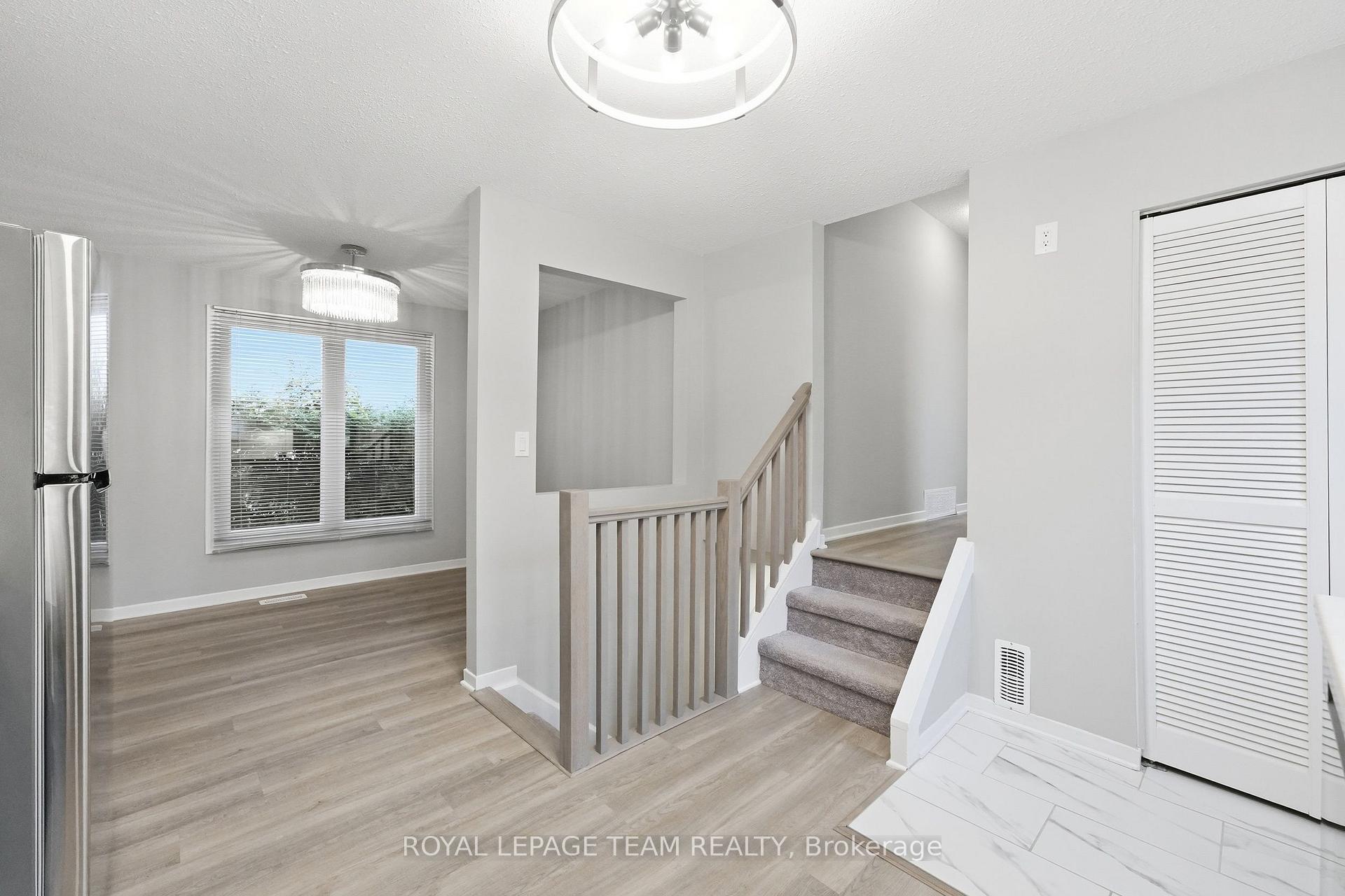 Photo 38 of 289 Montfort Street, Ottawa, Vanier — HOMEH