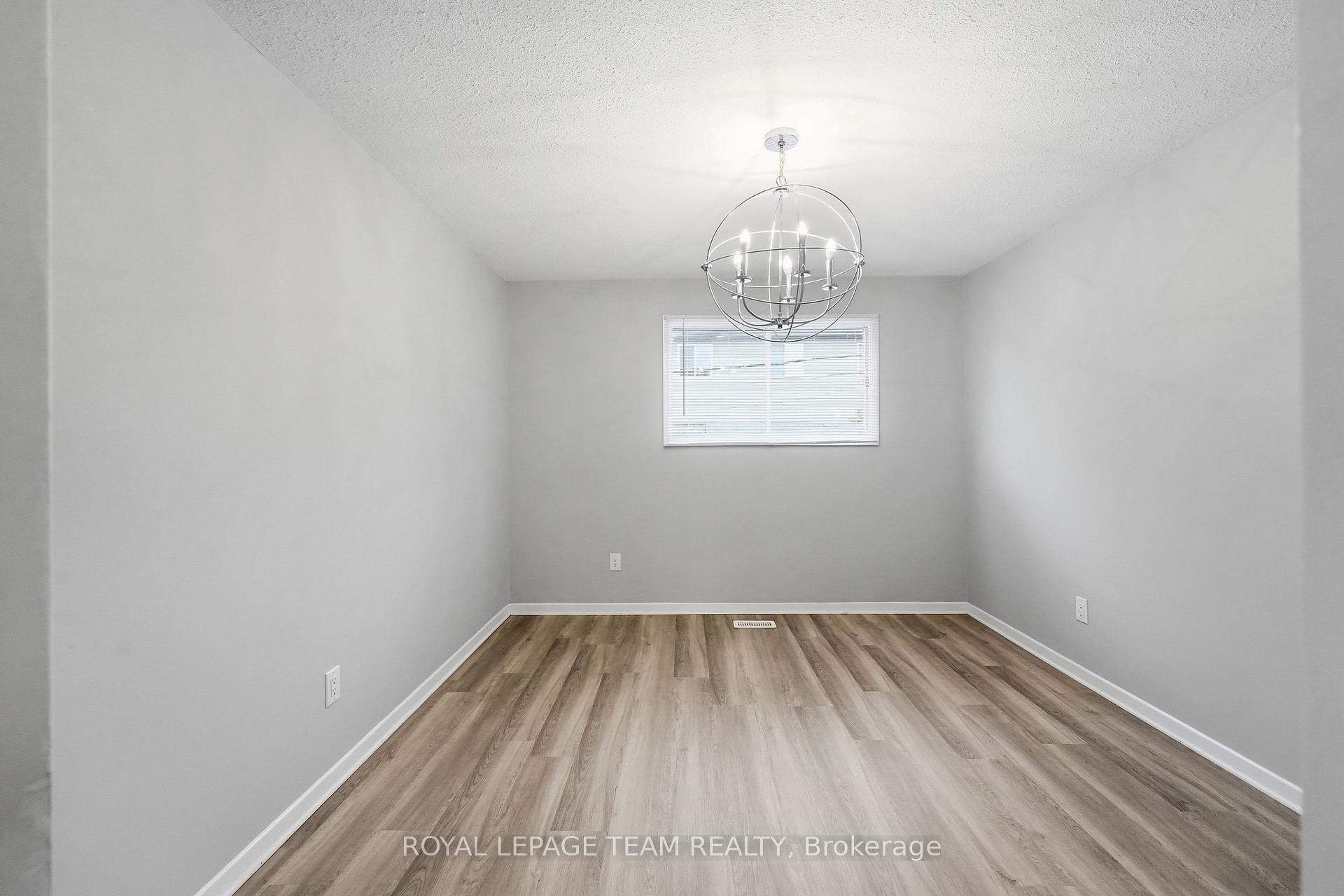 Photo 40 of 289 Montfort Street, Ottawa, Vanier — HOMEH