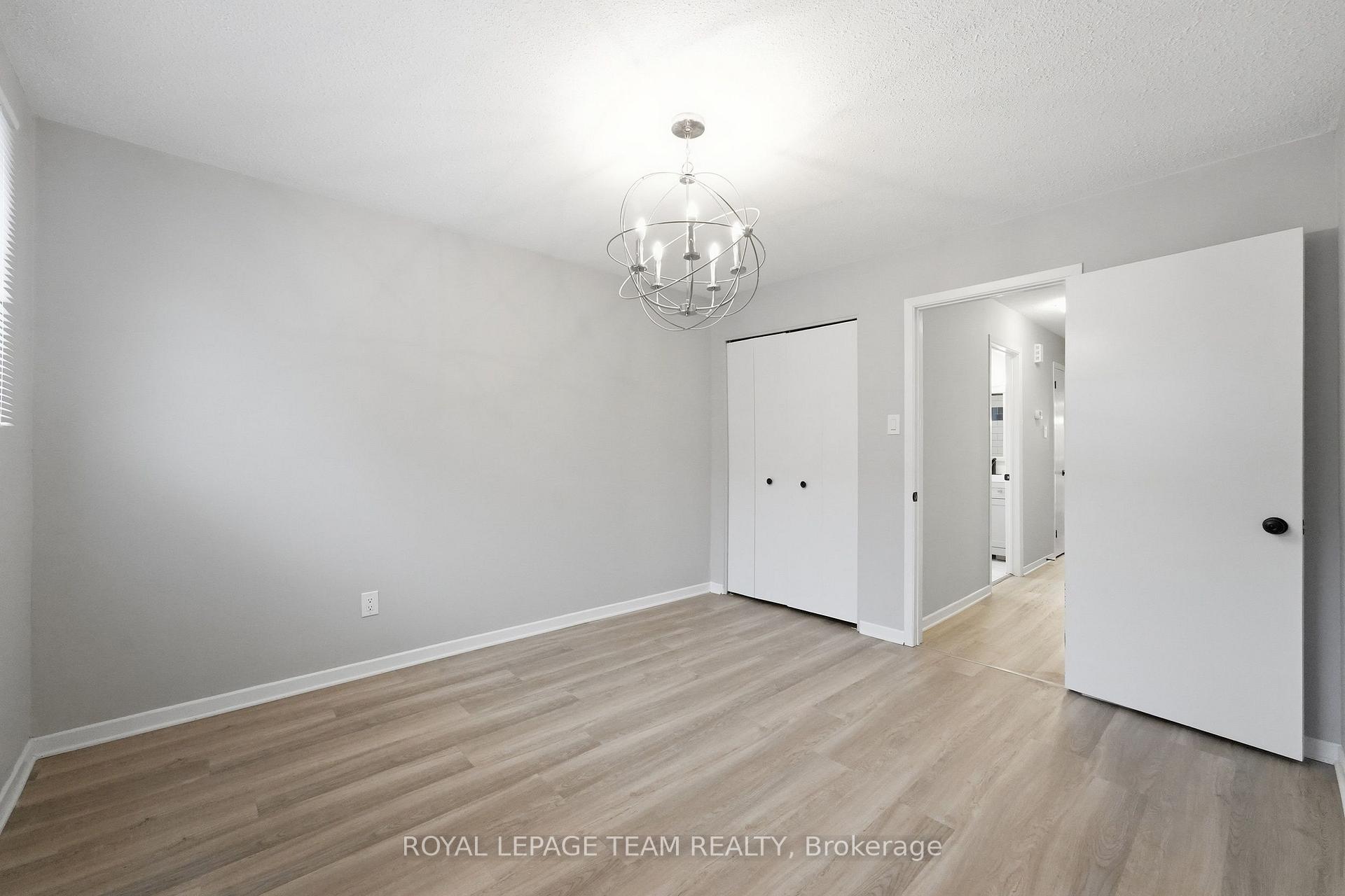 Photo 44 of 289 Montfort Street, Ottawa, Vanier — HOMEH