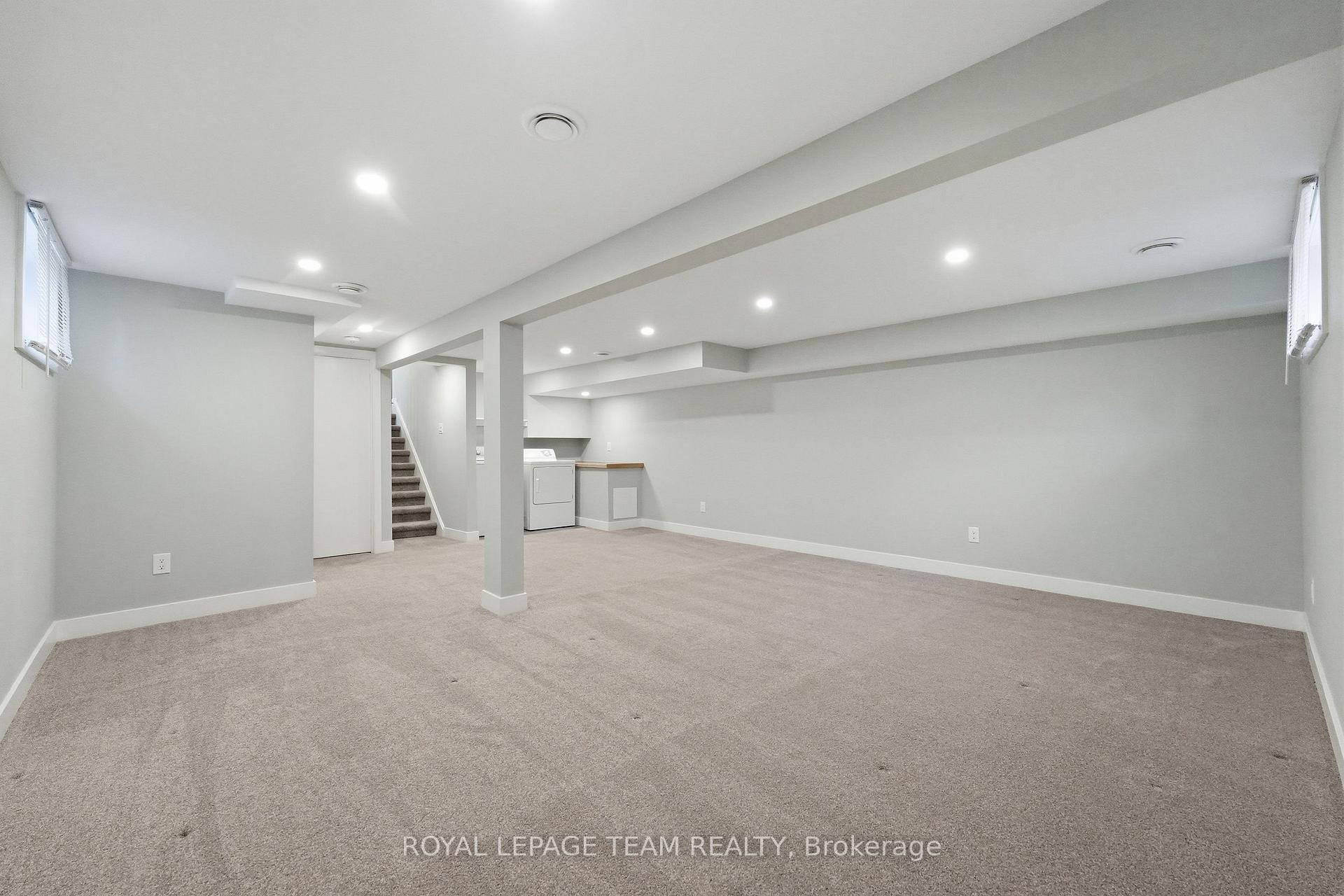 Photo 66 of 289 Montfort Street, Ottawa, Vanier — HOMEH