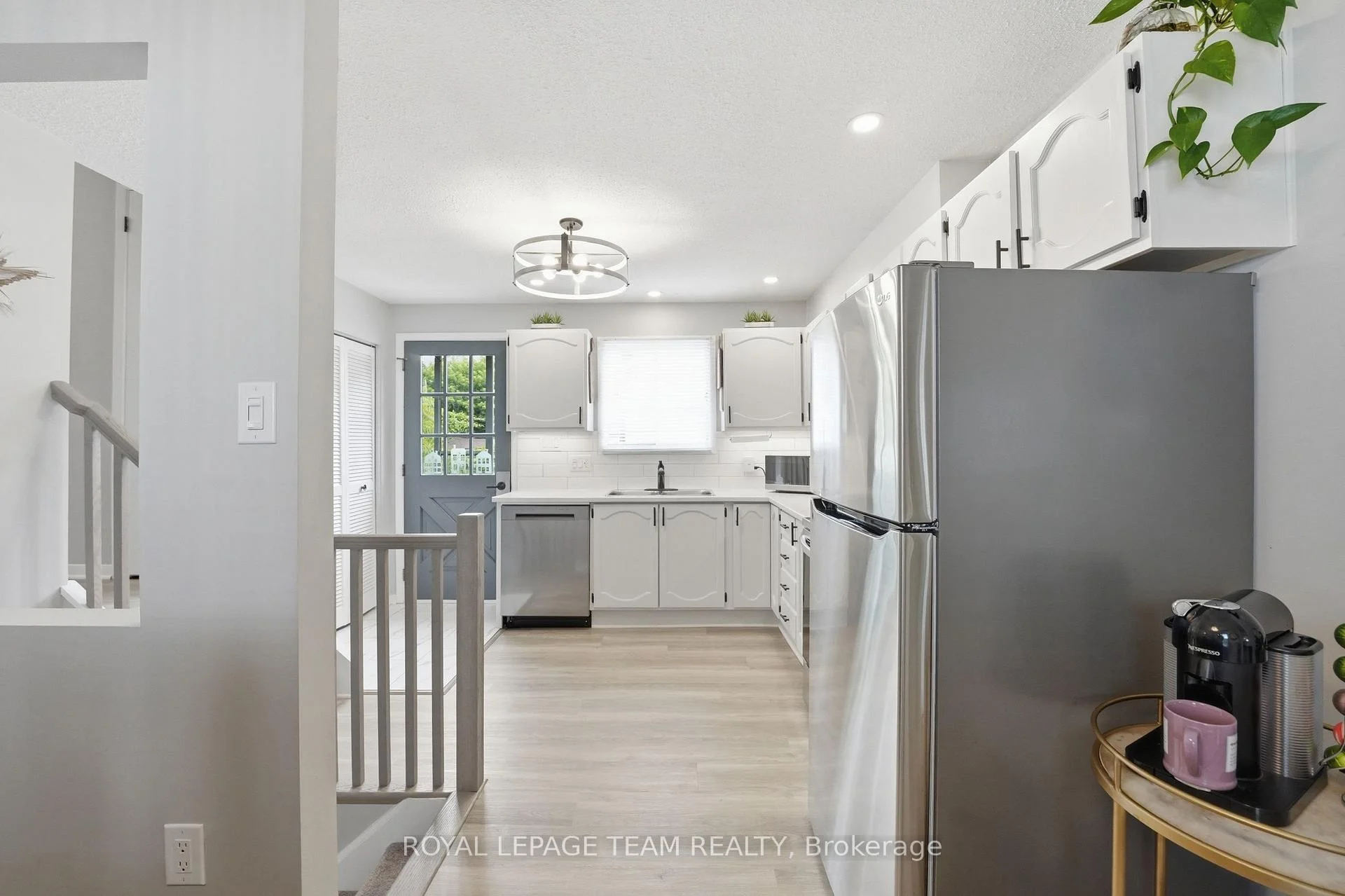 Photo 35 of 289 Montfort Street, Ottawa, Vanier — HOMEH