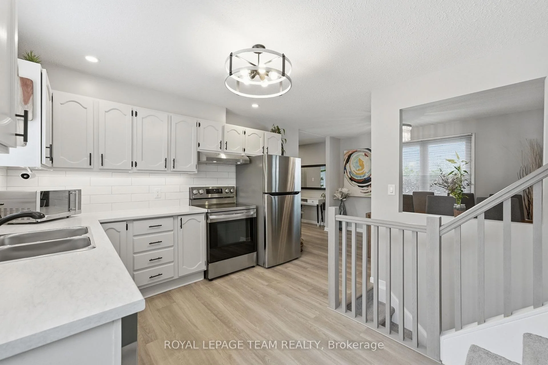 Photo 39 of 289 Montfort Street, Ottawa, Vanier — HOMEH