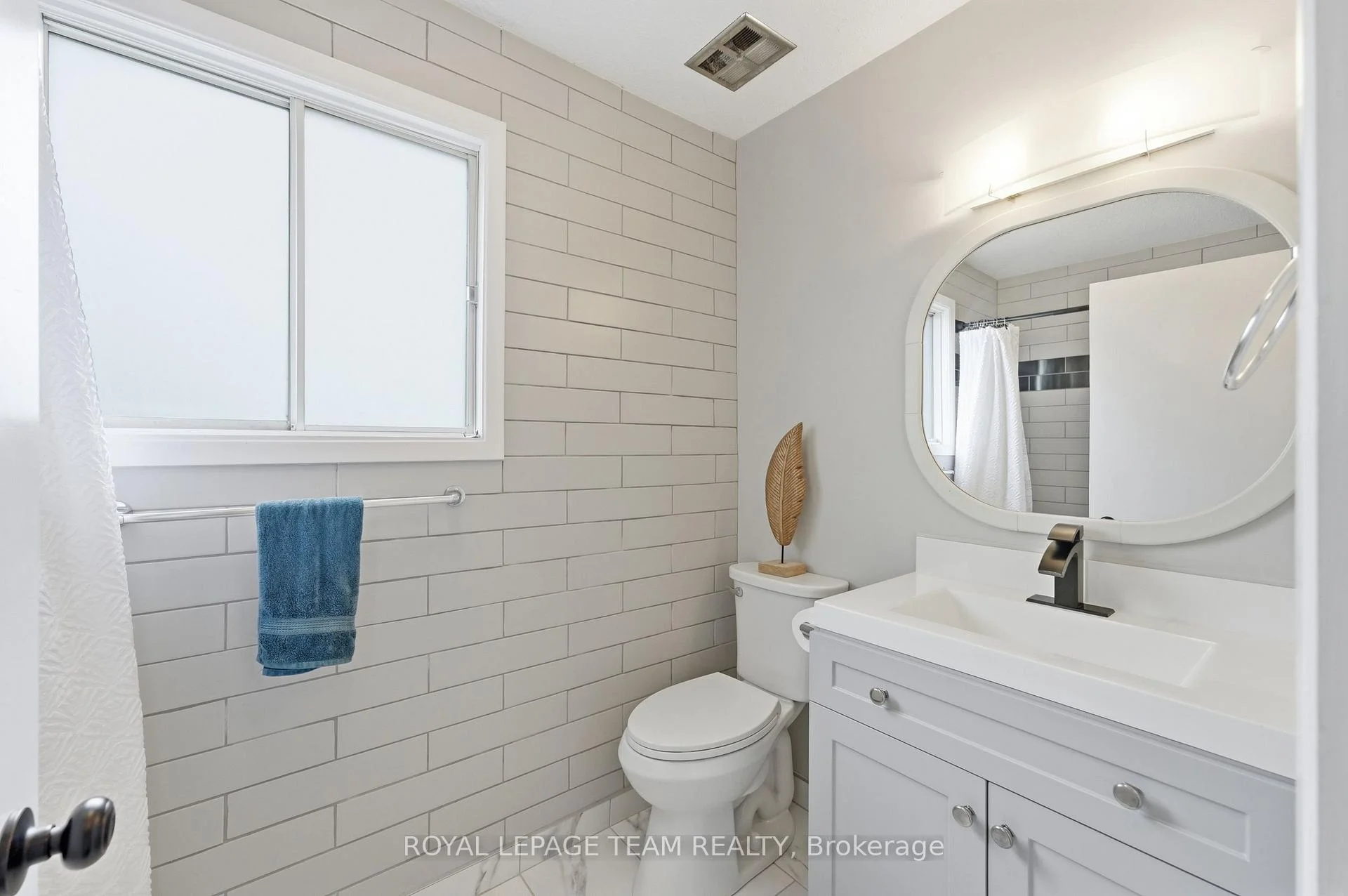 Photo 45 of 289 Montfort Street, Ottawa, Vanier — HOMEH