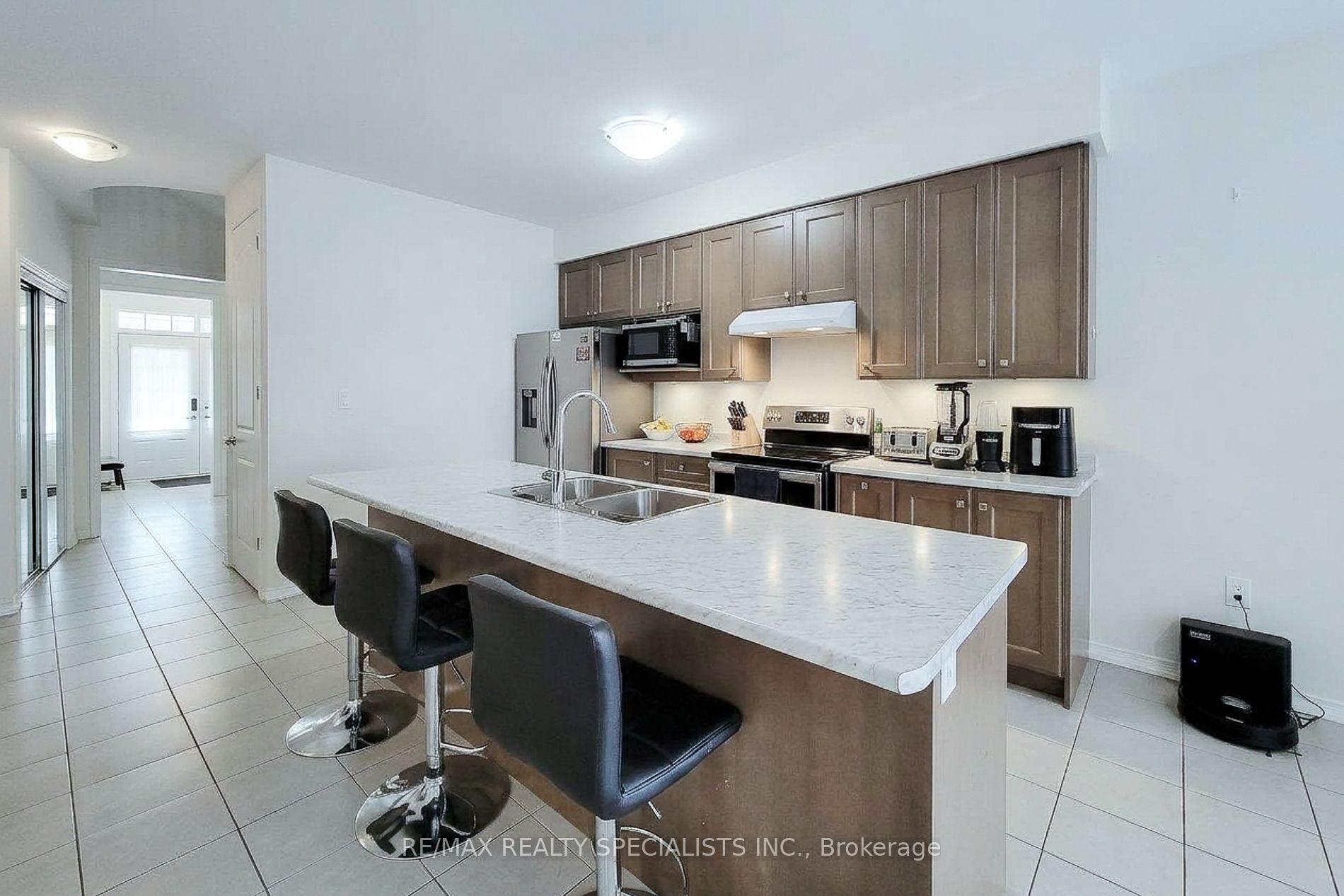Photo 10 of 14 Beatty Avenue, Thorold, Hurricane/Merrittville — HOMEH