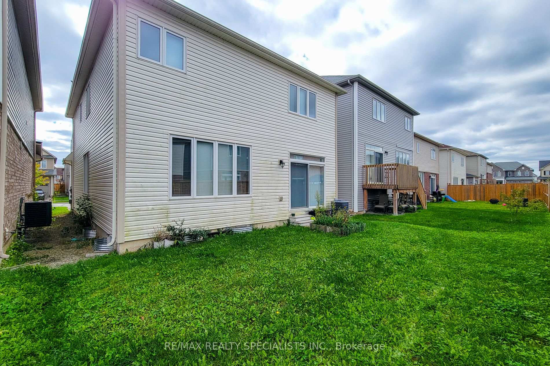 Photo 35 of 14 Beatty Avenue, Thorold, Hurricane/Merrittville — HOMEH
