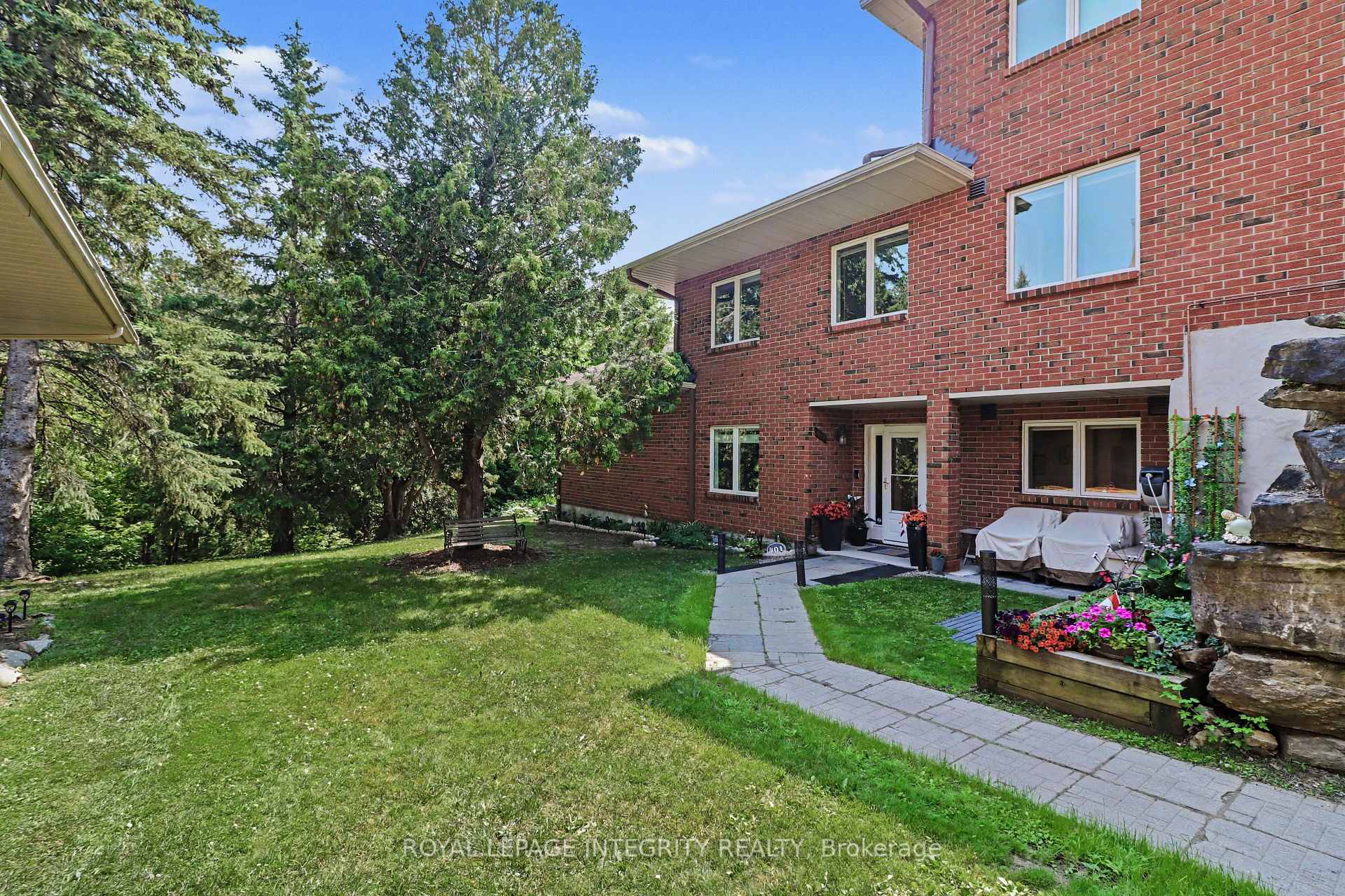 Photo 25 of Unit 26, 403 Stratas Circuit, Ottawa, Kanata - Katimavik — HOMEH